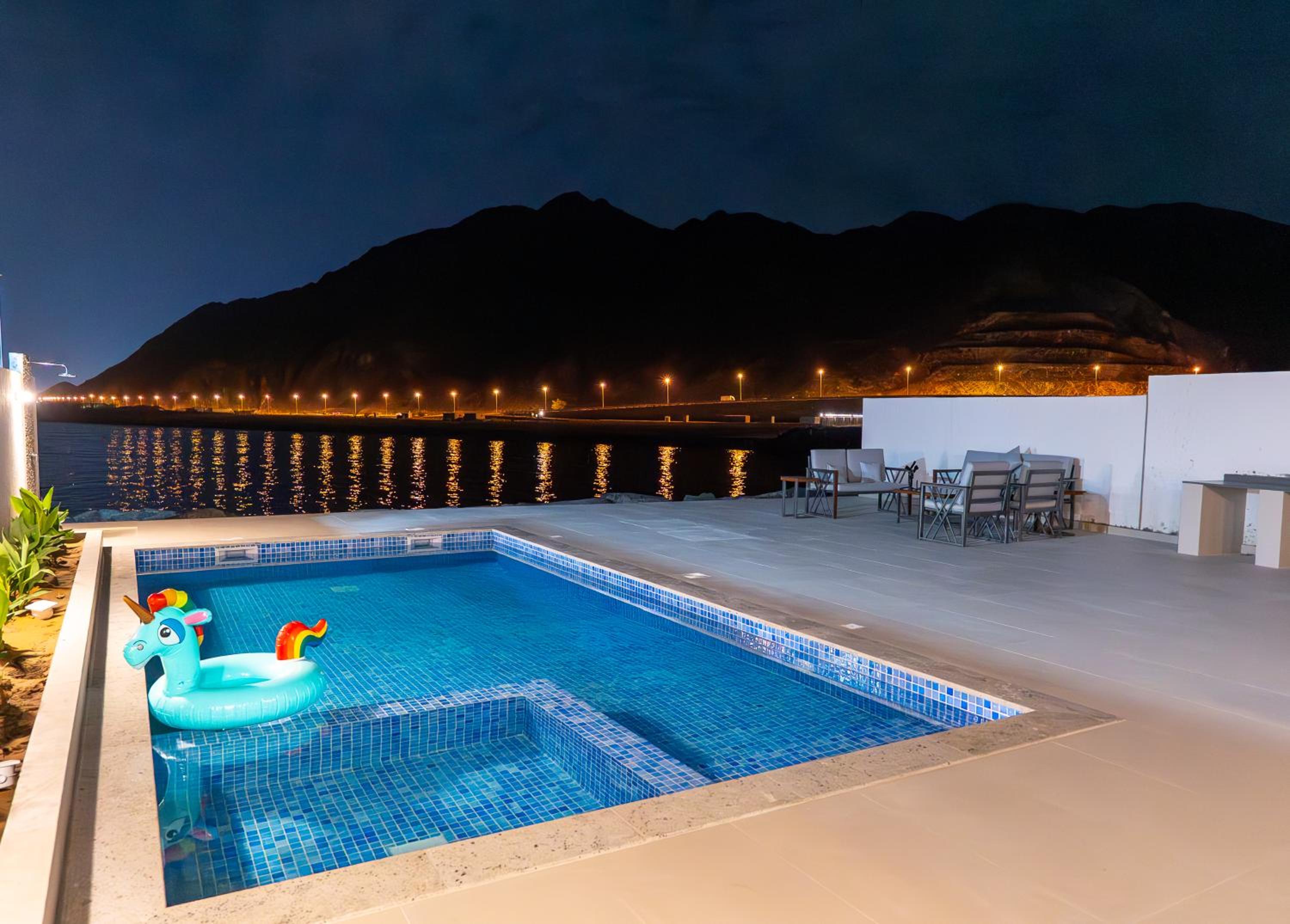 Al Dana Vitamin Sea Villa