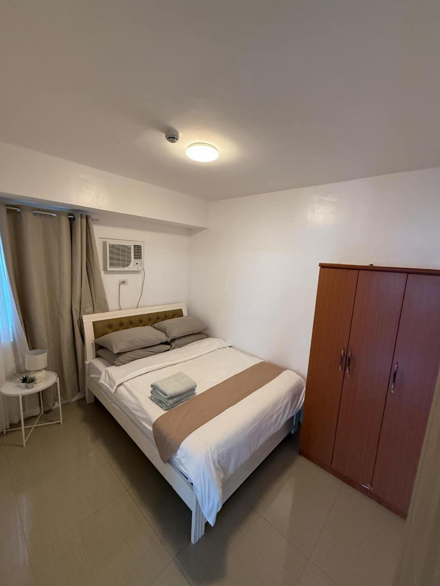 Spacious 2BR Suites at MOA