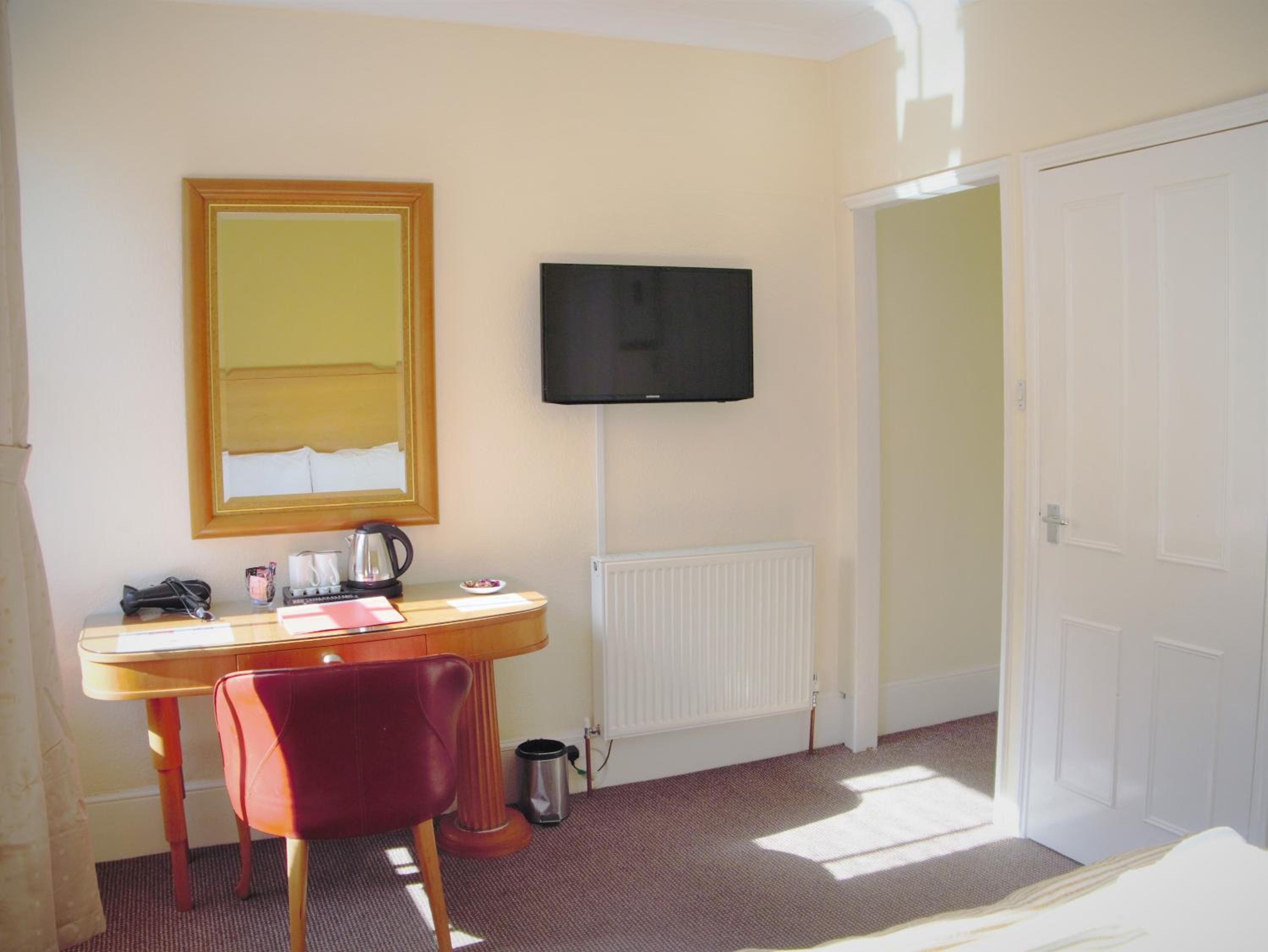 Town House Rooms