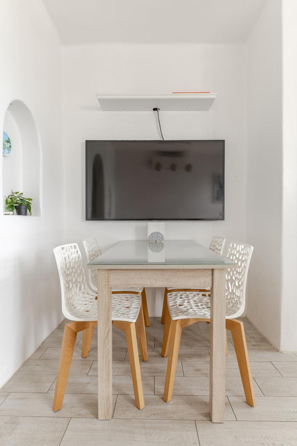 GW932 Gugel Waves Amazing Seaview Apartments