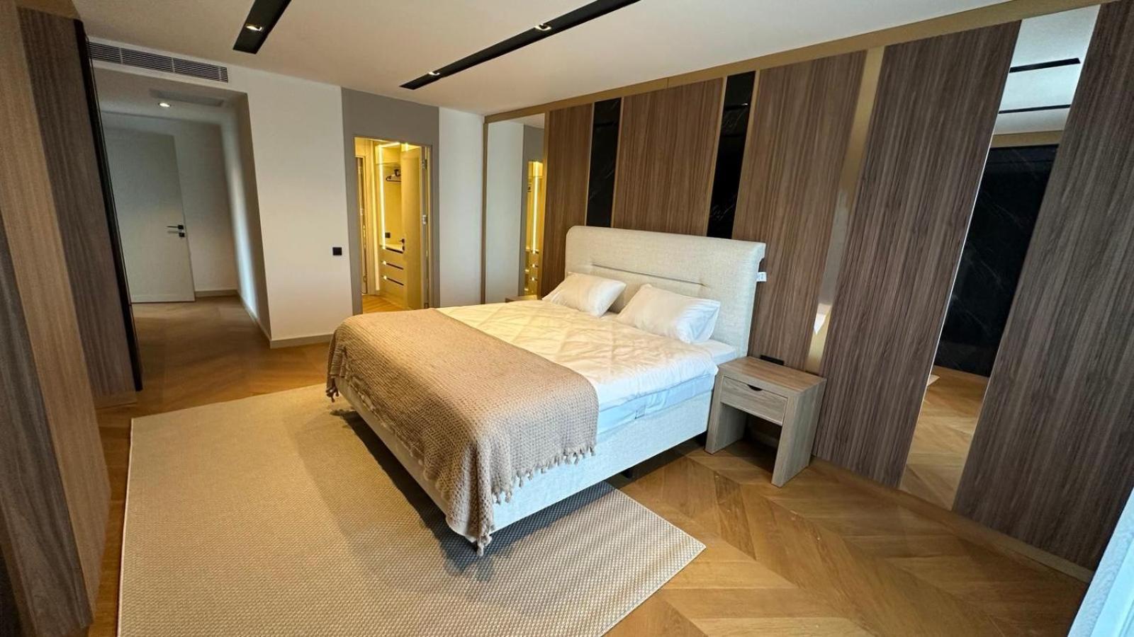Royal Garden 7 Villas