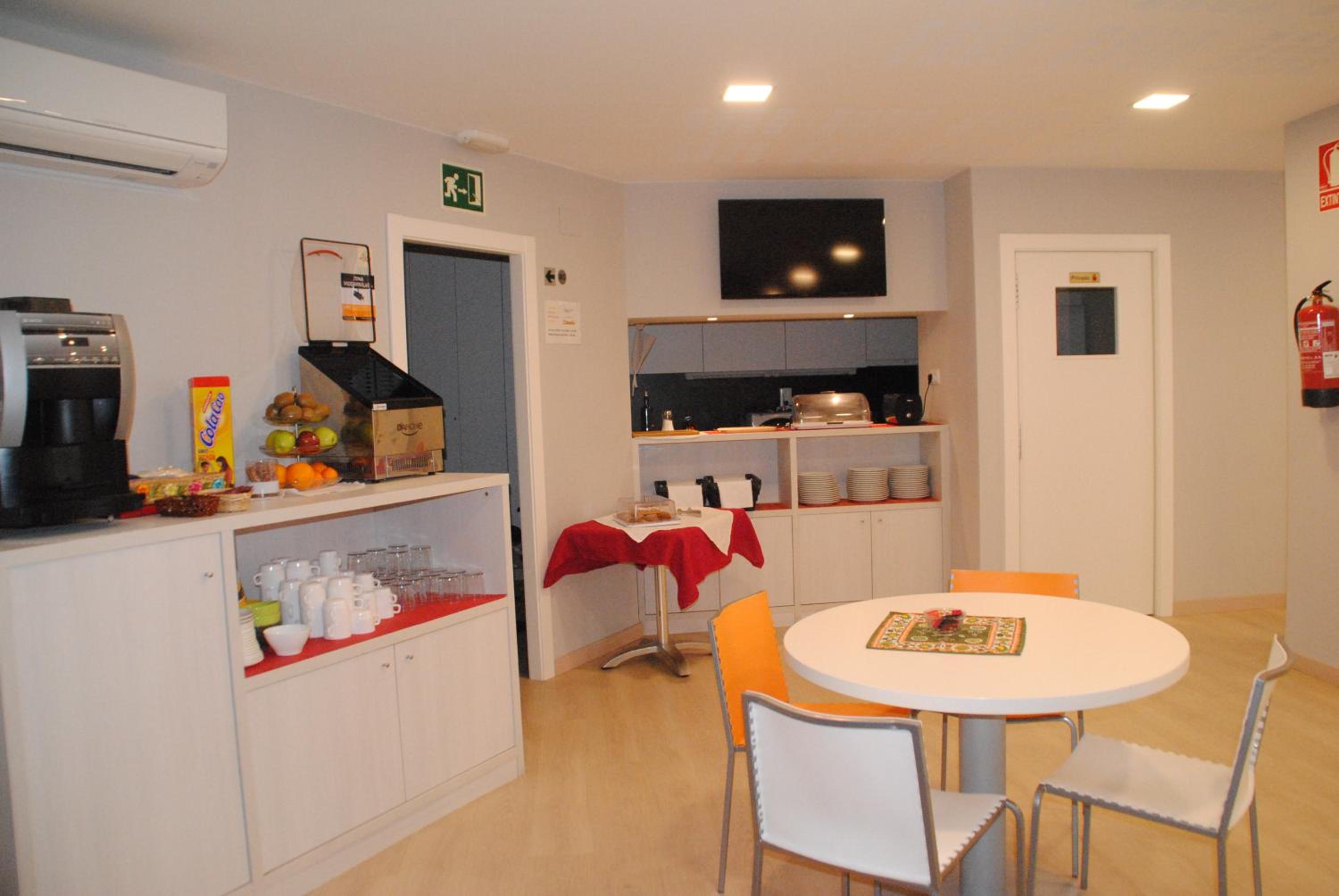 Hostal Aslyp 114