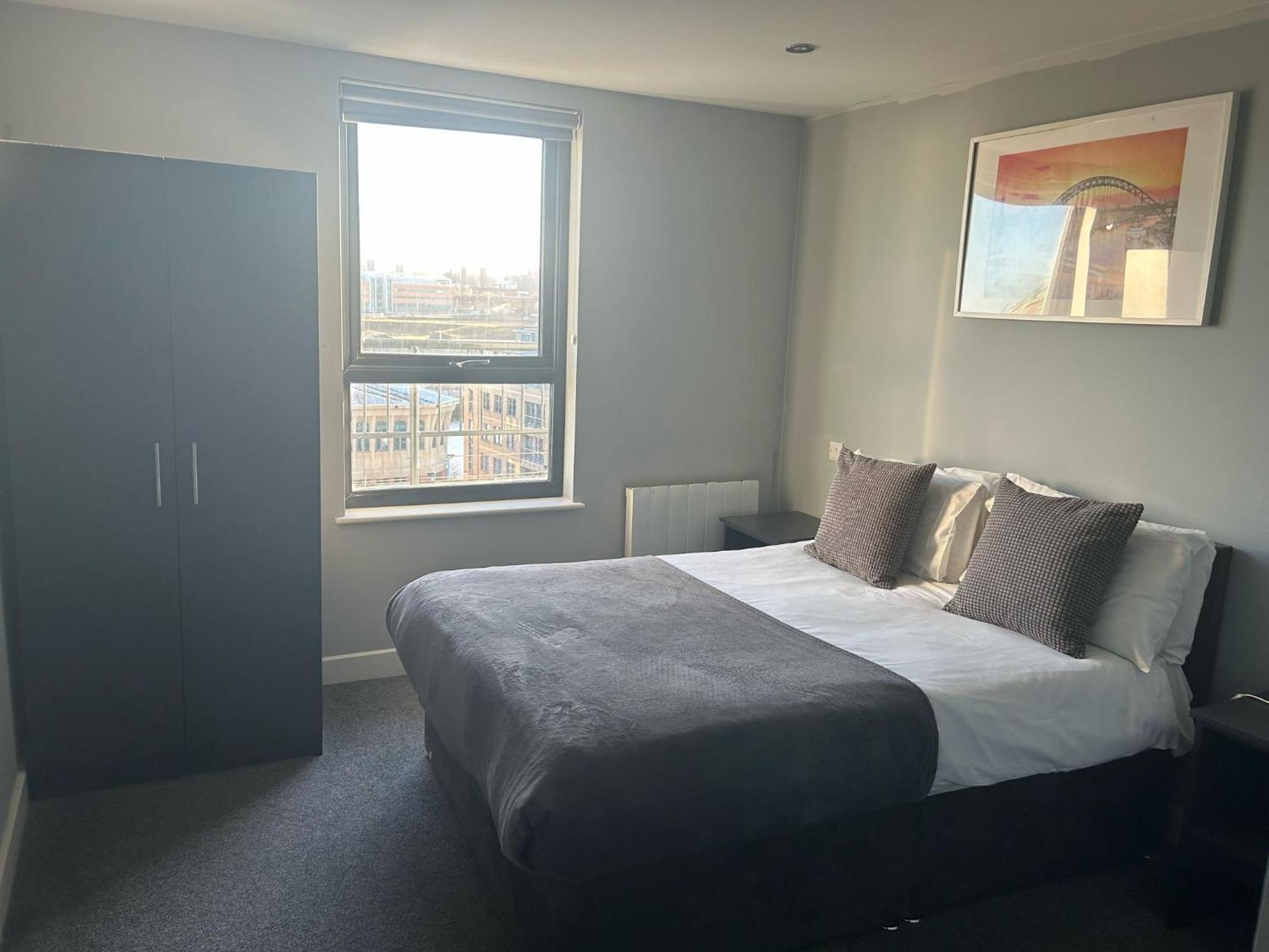 Central City Centre Quayside Apartments with Parking, Newcastle-Upon-Tyne