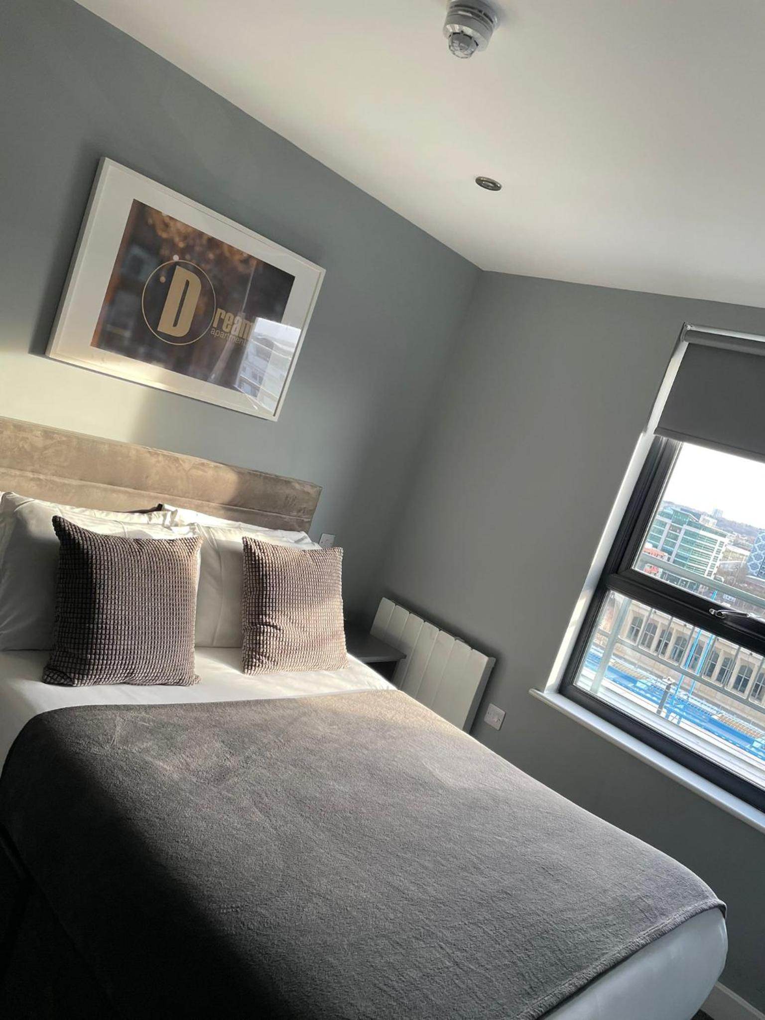 Central City Centre Quayside Apartments with Parking, Newcastle-Upon-Tyne