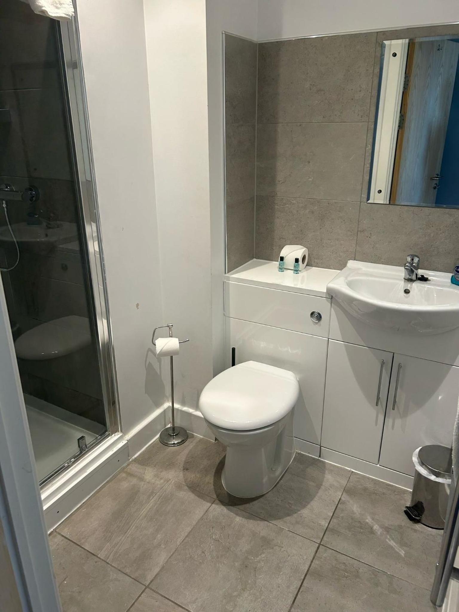 Central City Centre Quayside Apartments with Parking, Newcastle-Upon-Tyne