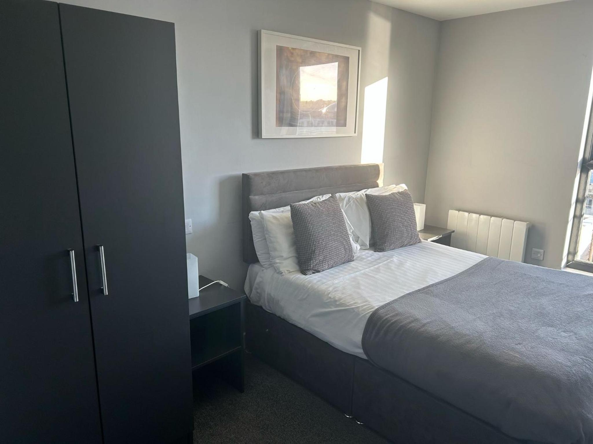 Central City Centre Quayside Apartments with Parking, Newcastle-Upon-Tyne