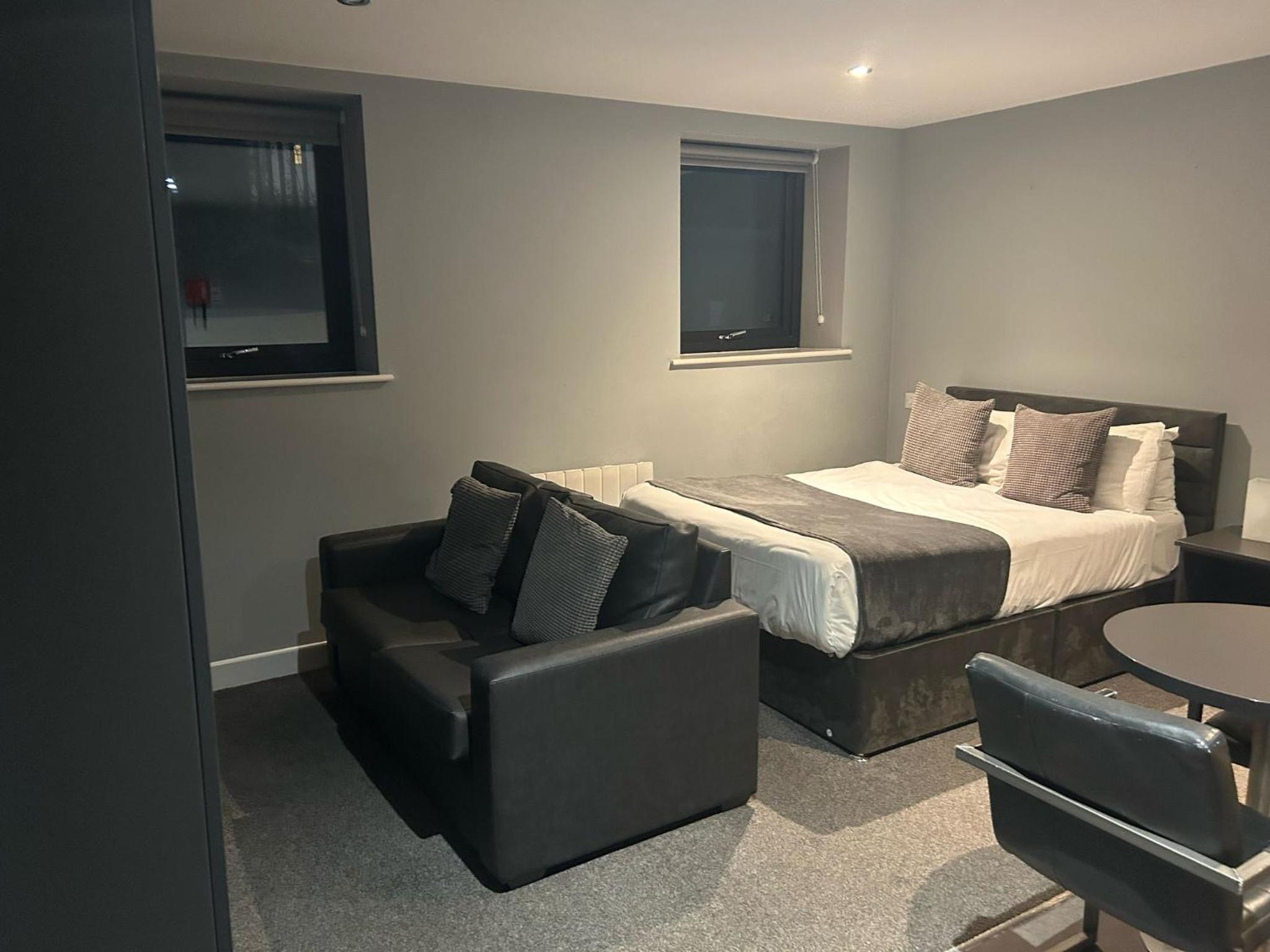 Central City Centre Quayside Apartments with Parking, Newcastle-Upon-Tyne