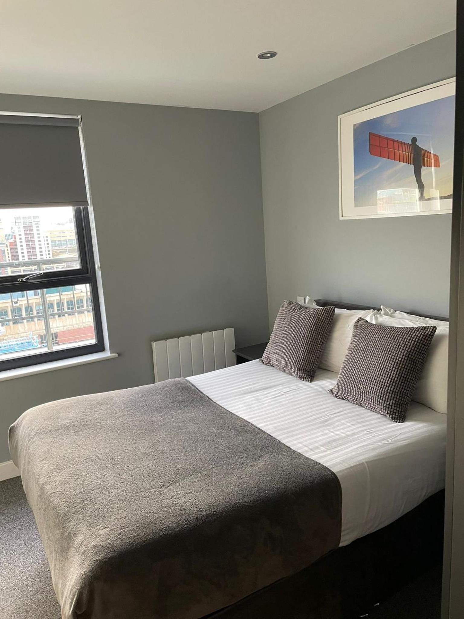 Central City Centre Quayside Apartments with Parking, Newcastle-Upon-Tyne