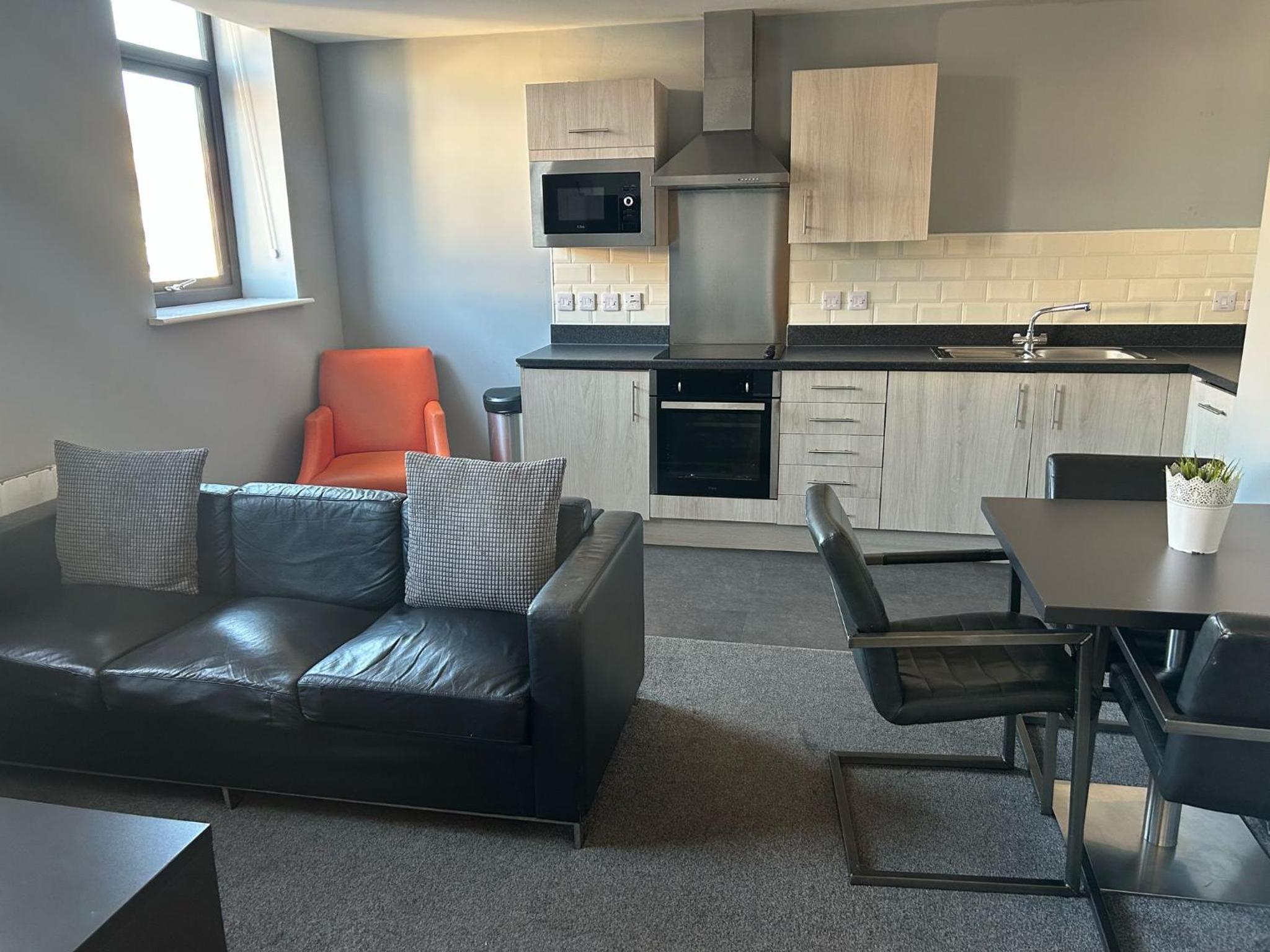 Central City Centre Quayside Apartments with Parking, Newcastle-Upon-Tyne