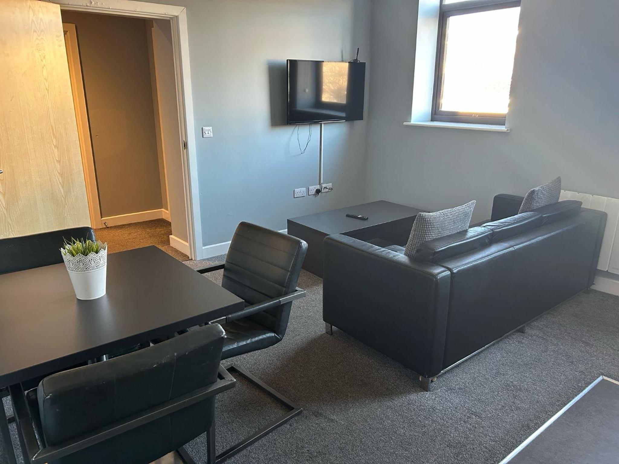 Central City Centre Quayside Apartments with Parking, Newcastle-Upon-Tyne