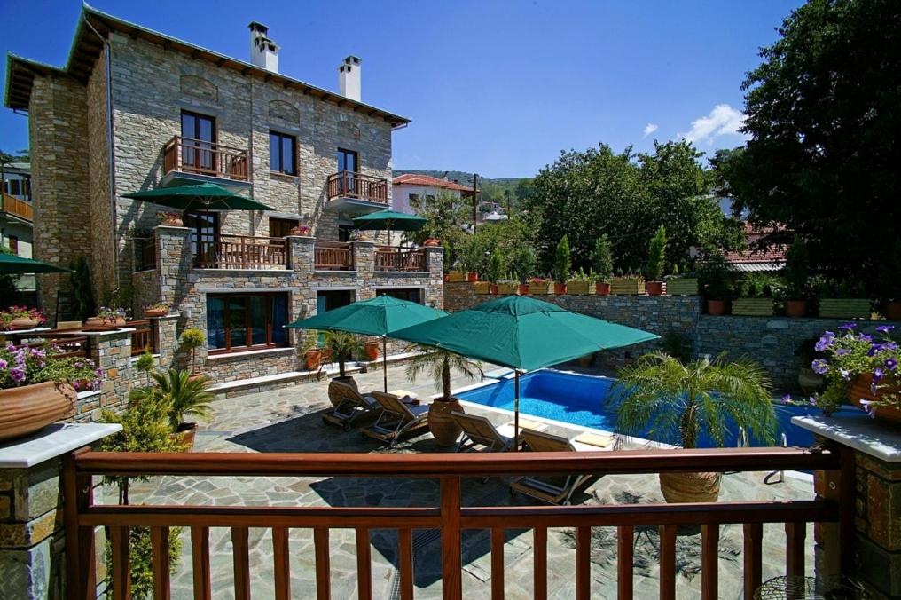 outdoor BBQ area