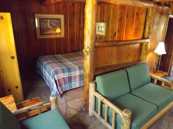 Arizona Mountain Inn & Cabins