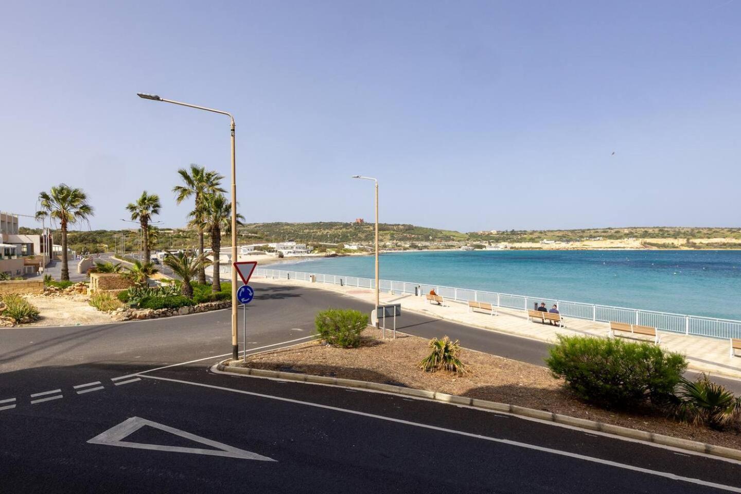 Beachfront Flat with Sea Views by Homely Malta!