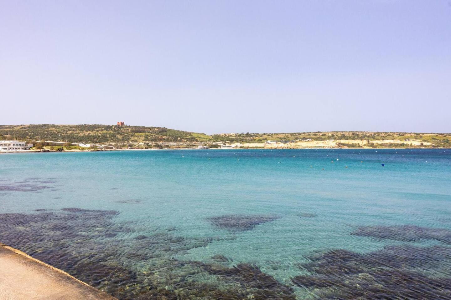 Beachfront Flat with Sea Views by Homely Malta!