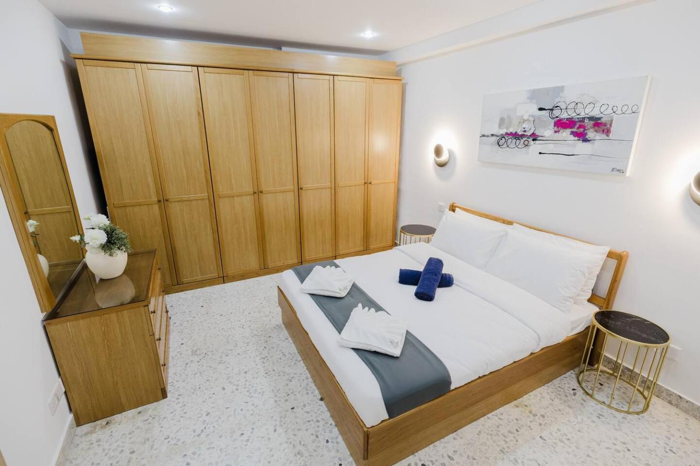 Beachfront Flat with Sea Views by Homely Malta!