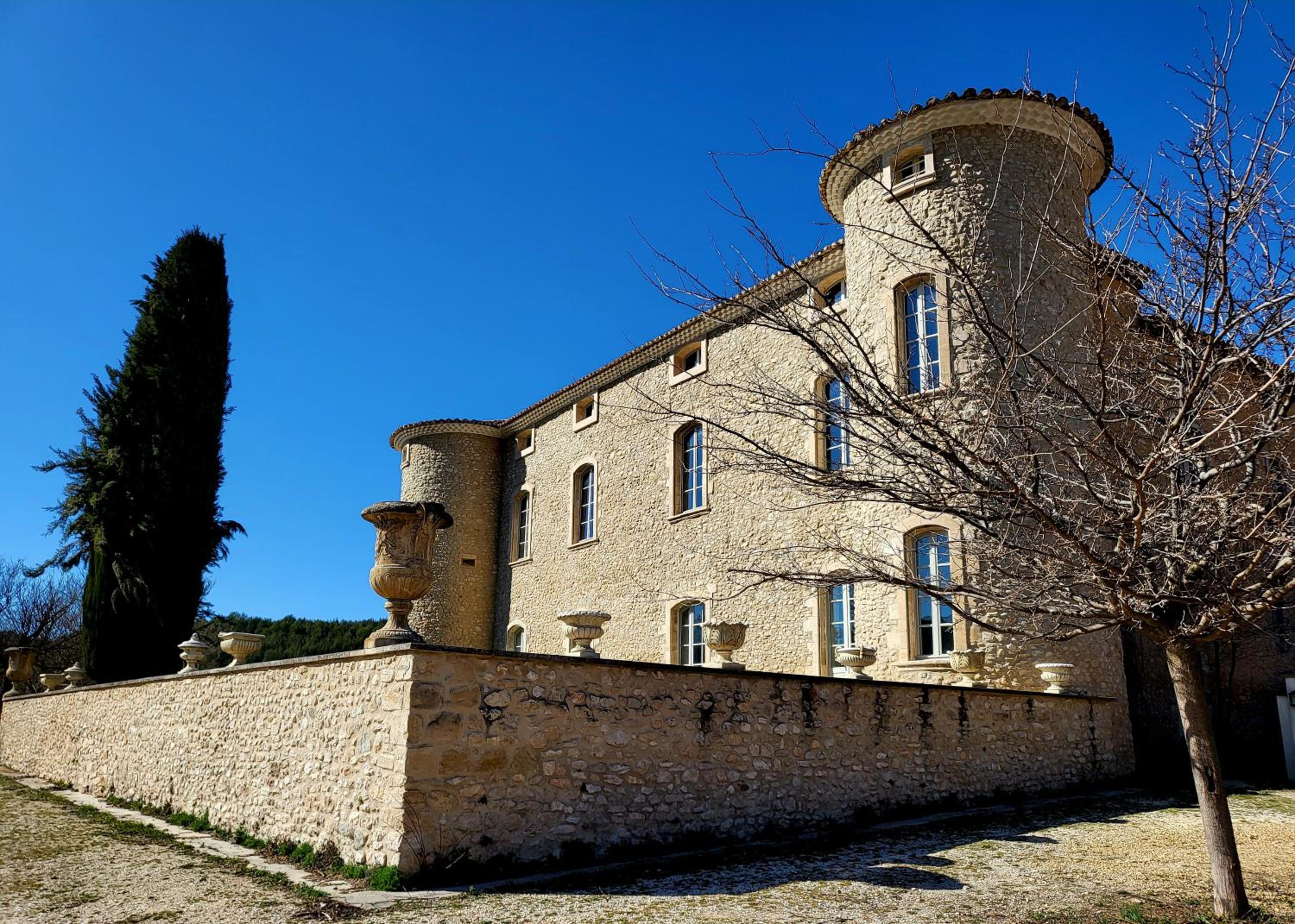 Villa Doce Lar