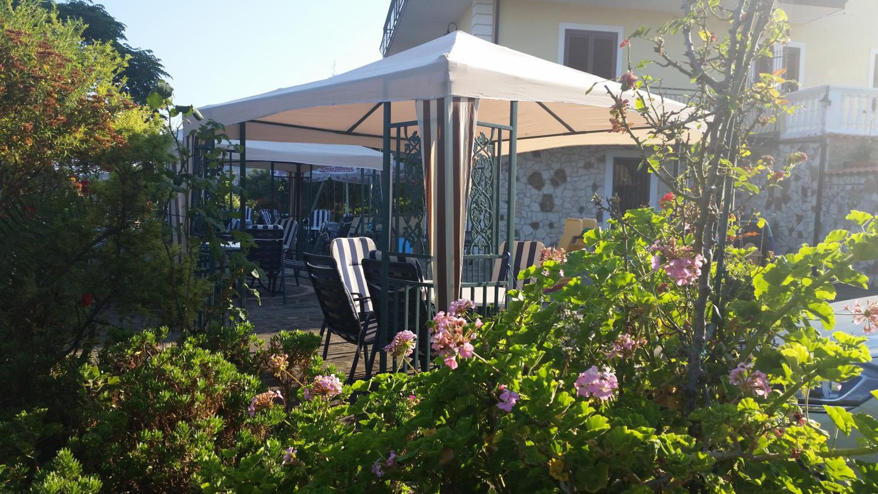 Villa Malandrino Guest House