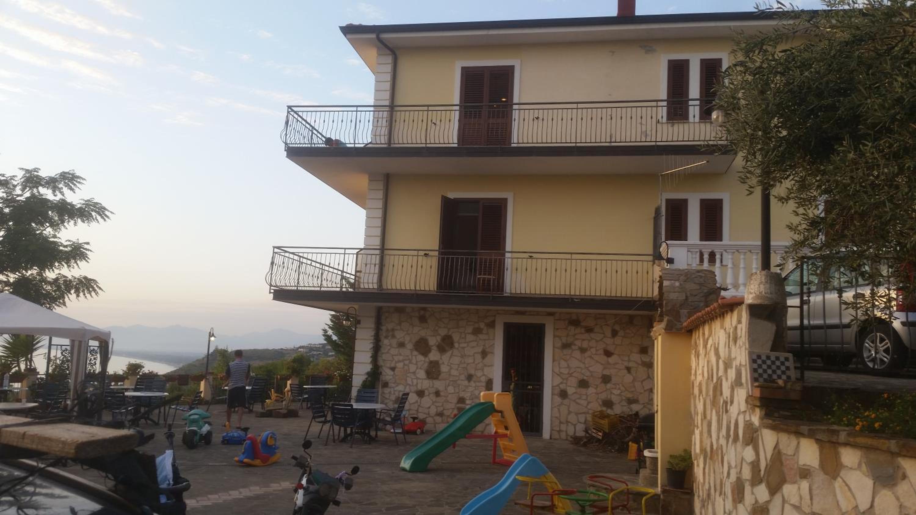 Villa Malandrino Guest House