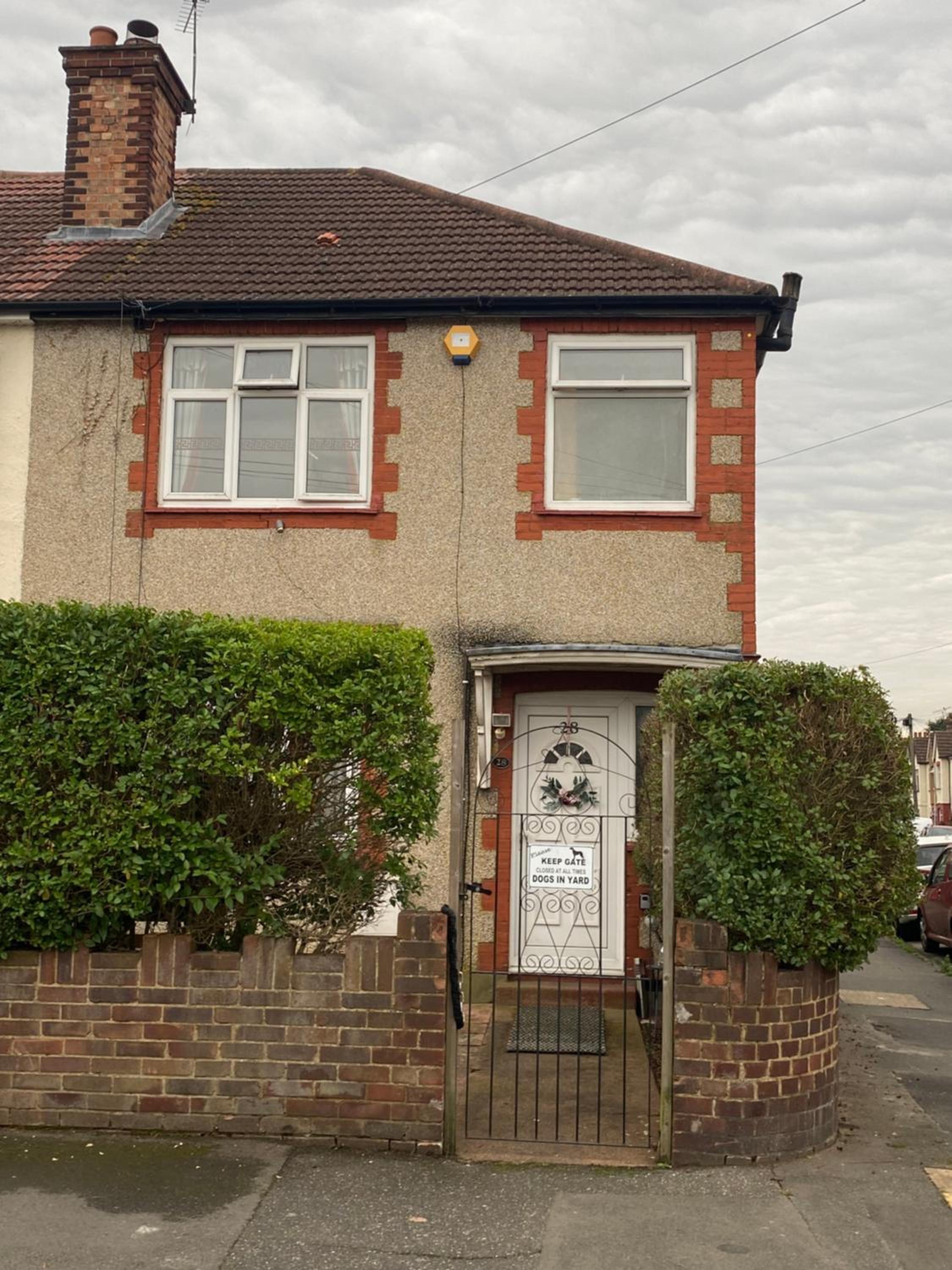 Single Bedroom in house, ideal for solo travellers work stays or visiting family locally