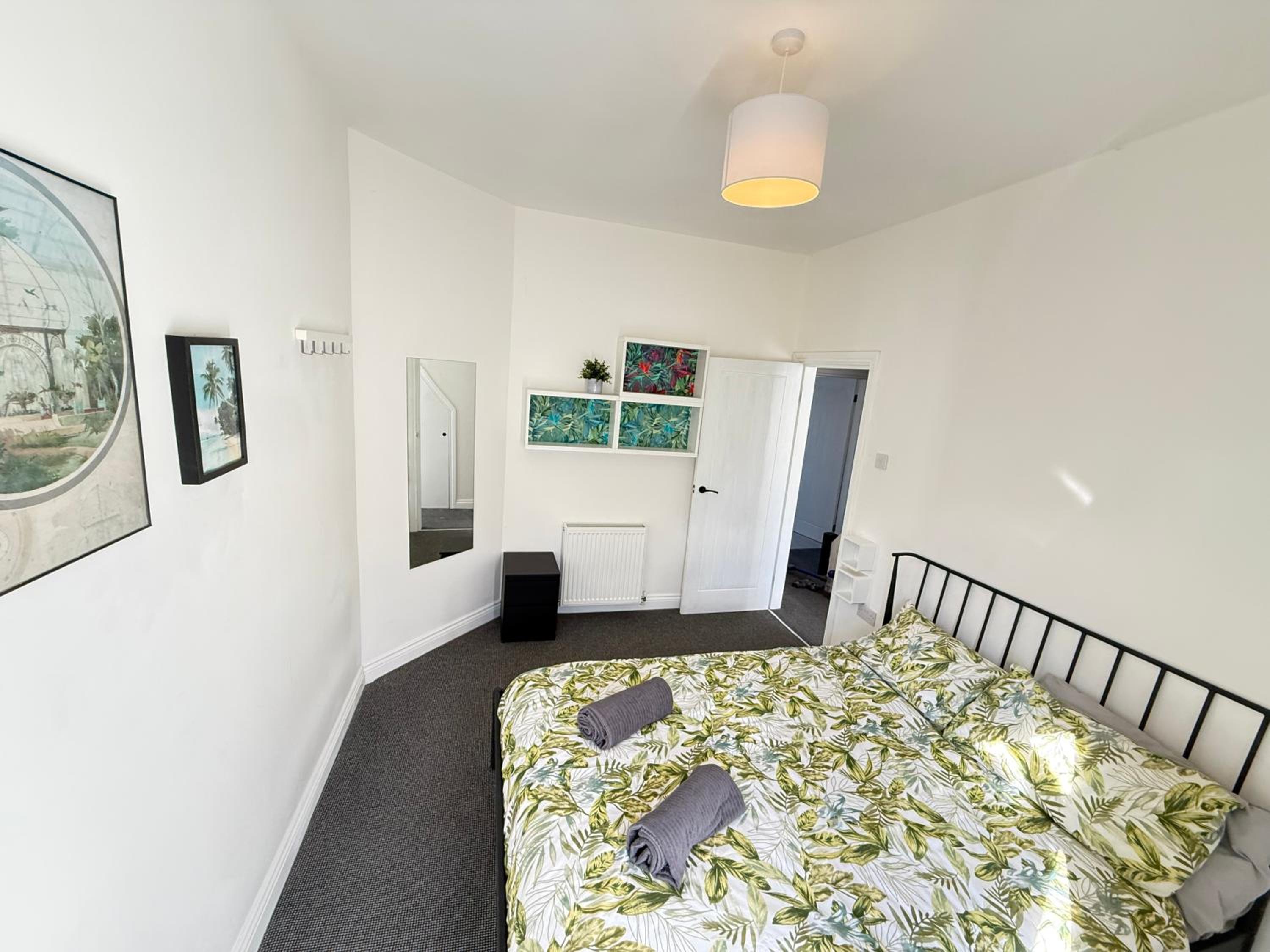 Holm from Home sleeps 10