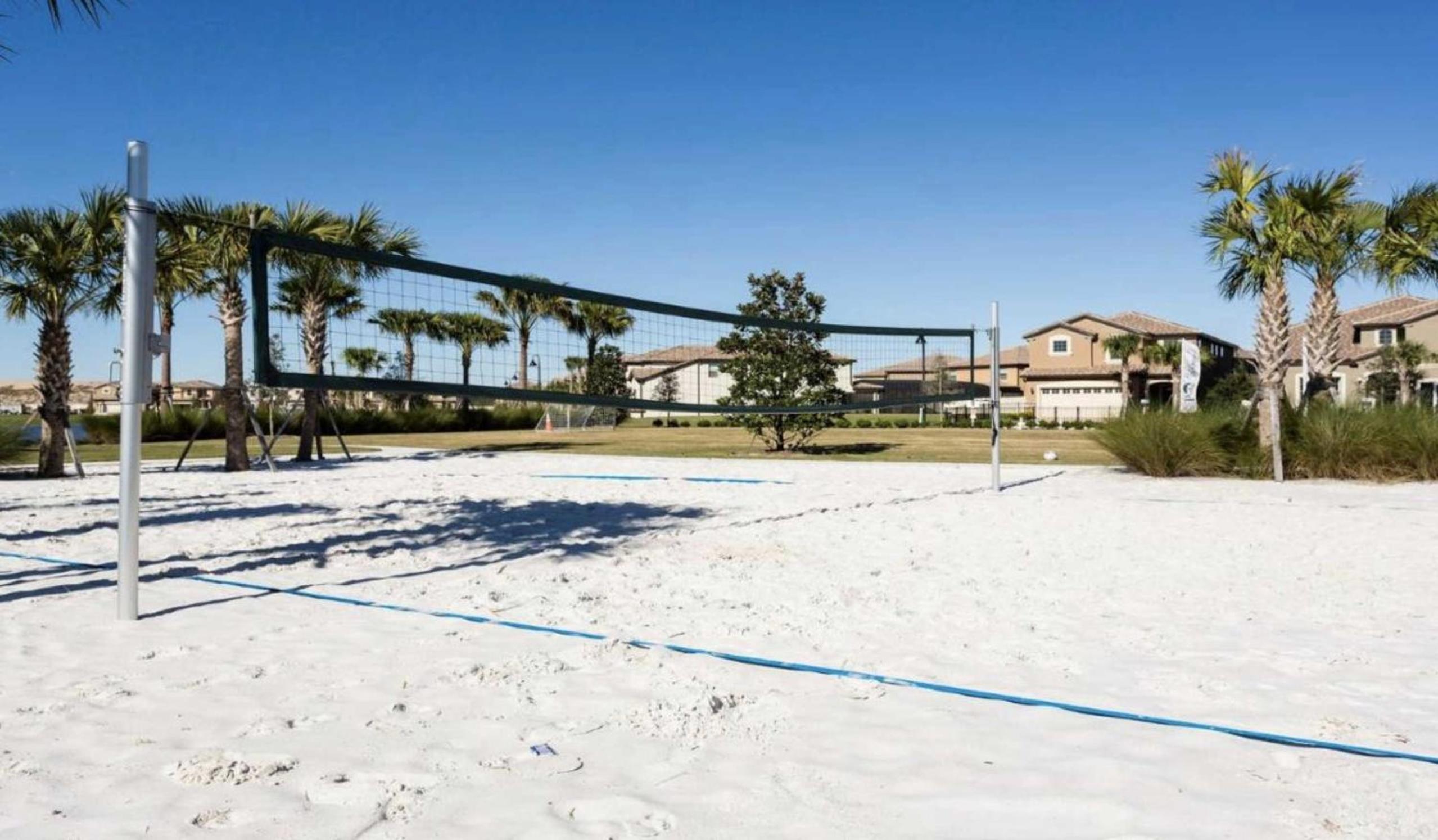 Gorgeous 5Bd w Private Pool Windsor Westside 8893