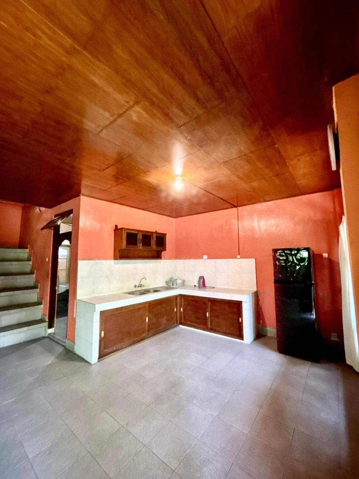 Nyoman Legian House