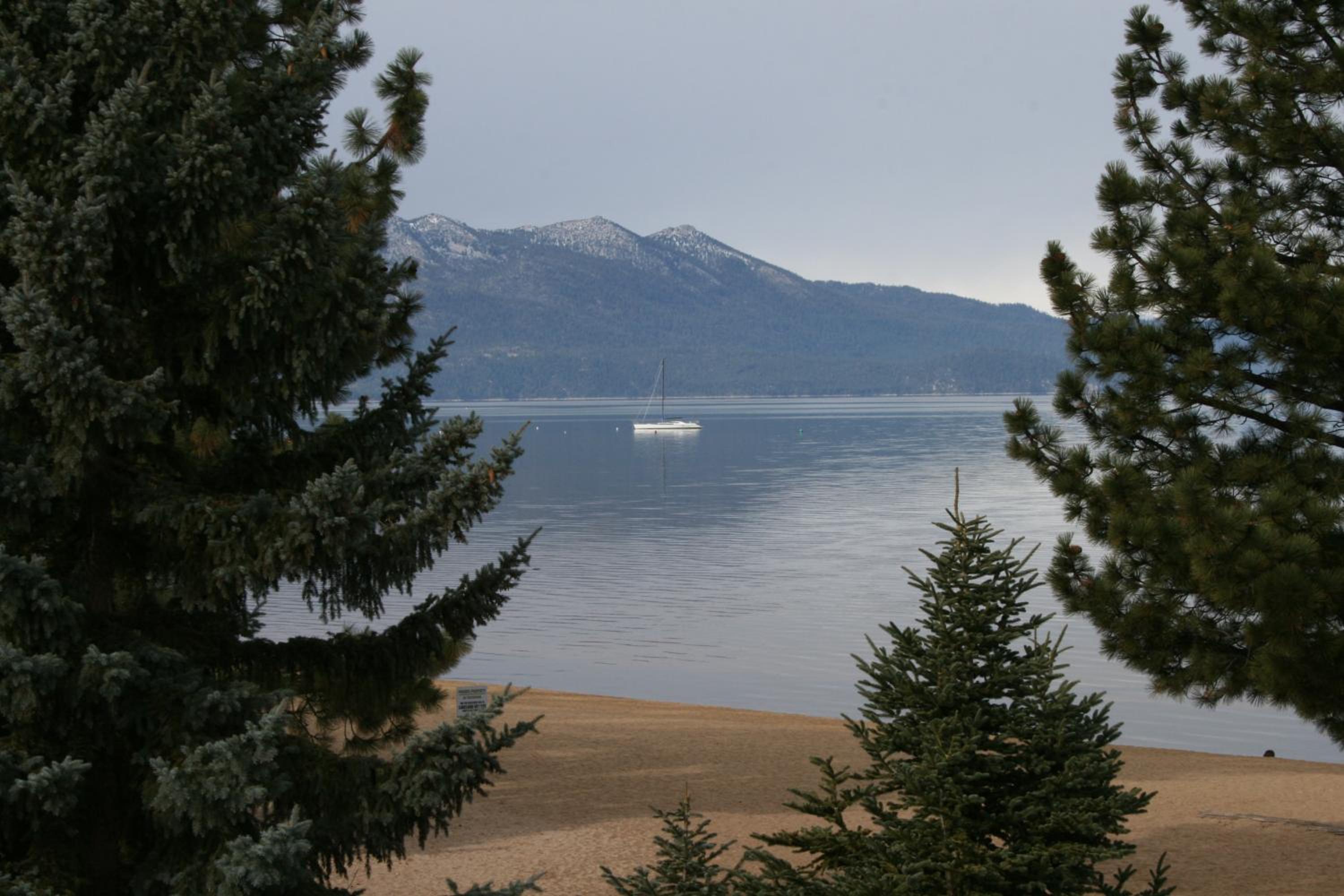 Lake Tahoe Vacations - The Tahoe Beach Ski Club Owners Association - Property Image 33