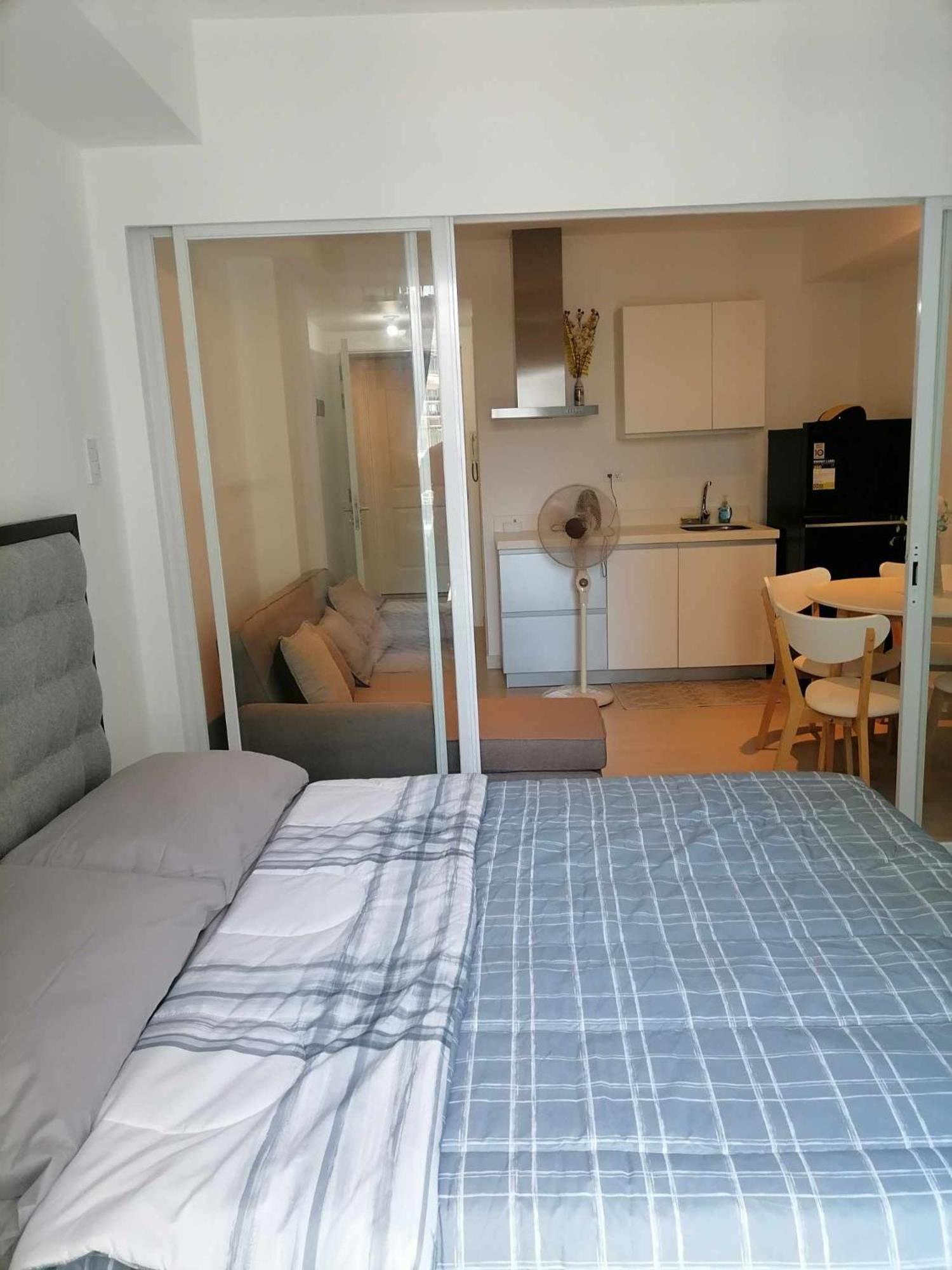 Premium 1Bedroom Condo Unit Near Airport, MOA, Casinos, SM Bicutan