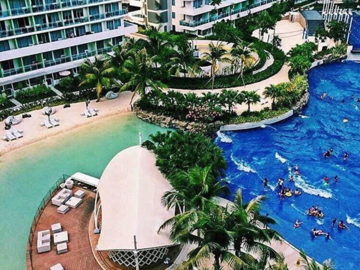 Luxury 1Bedroom Condo Unit Near Manila Airport - Azure Resort Residences