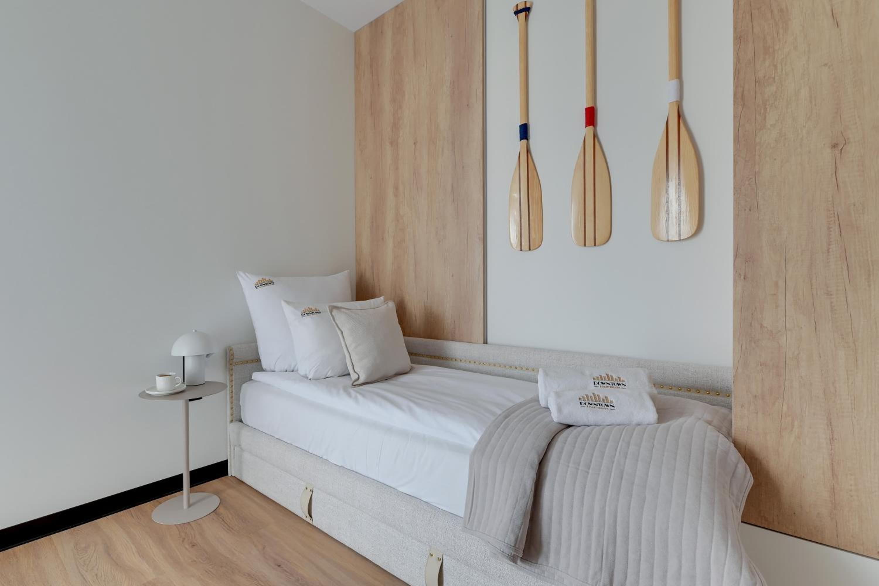 Sol Marina - Pool, SPA, Wellness, Riverview & Parking by Downtown Apartments