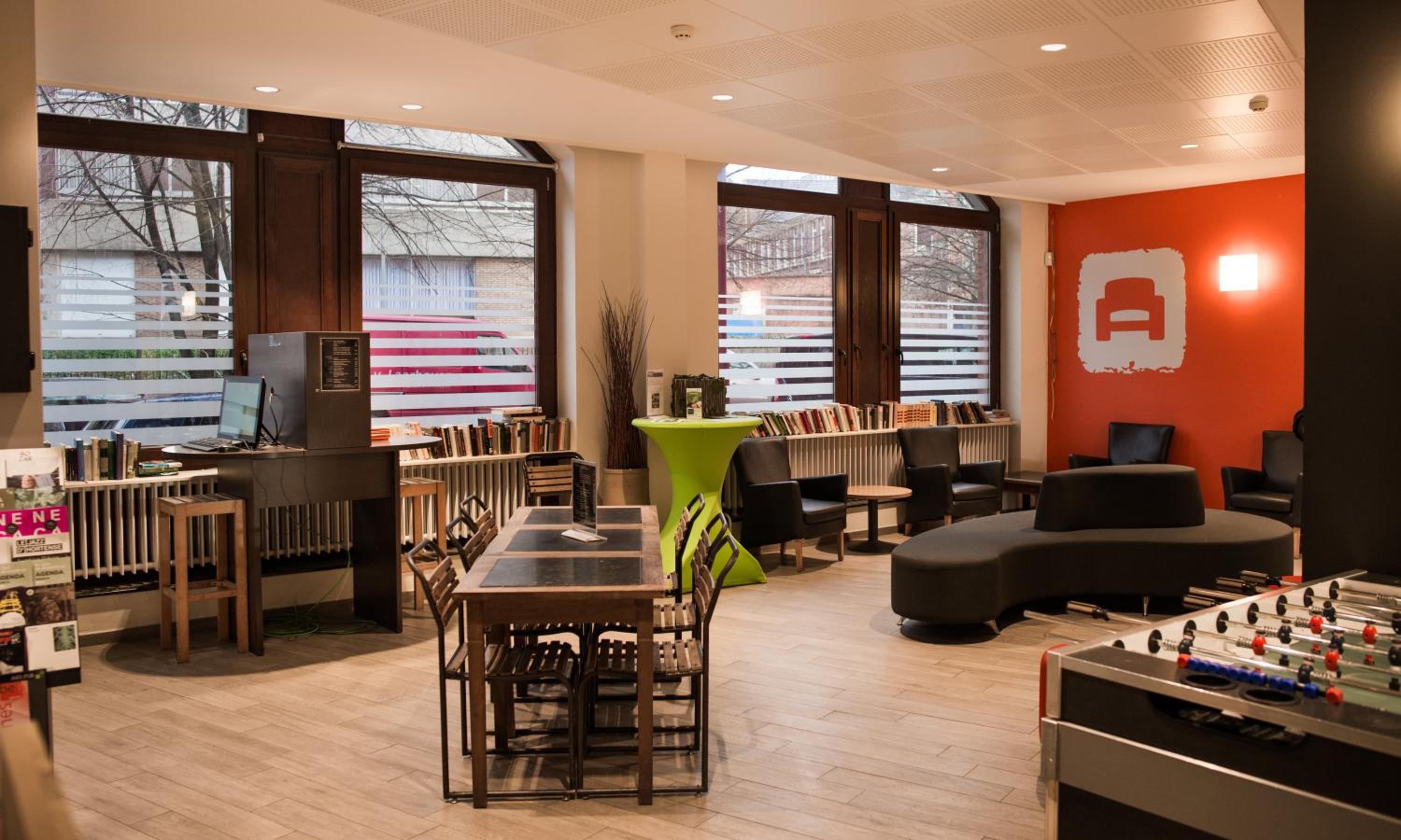 HI Brussels Generation Europe Hostel