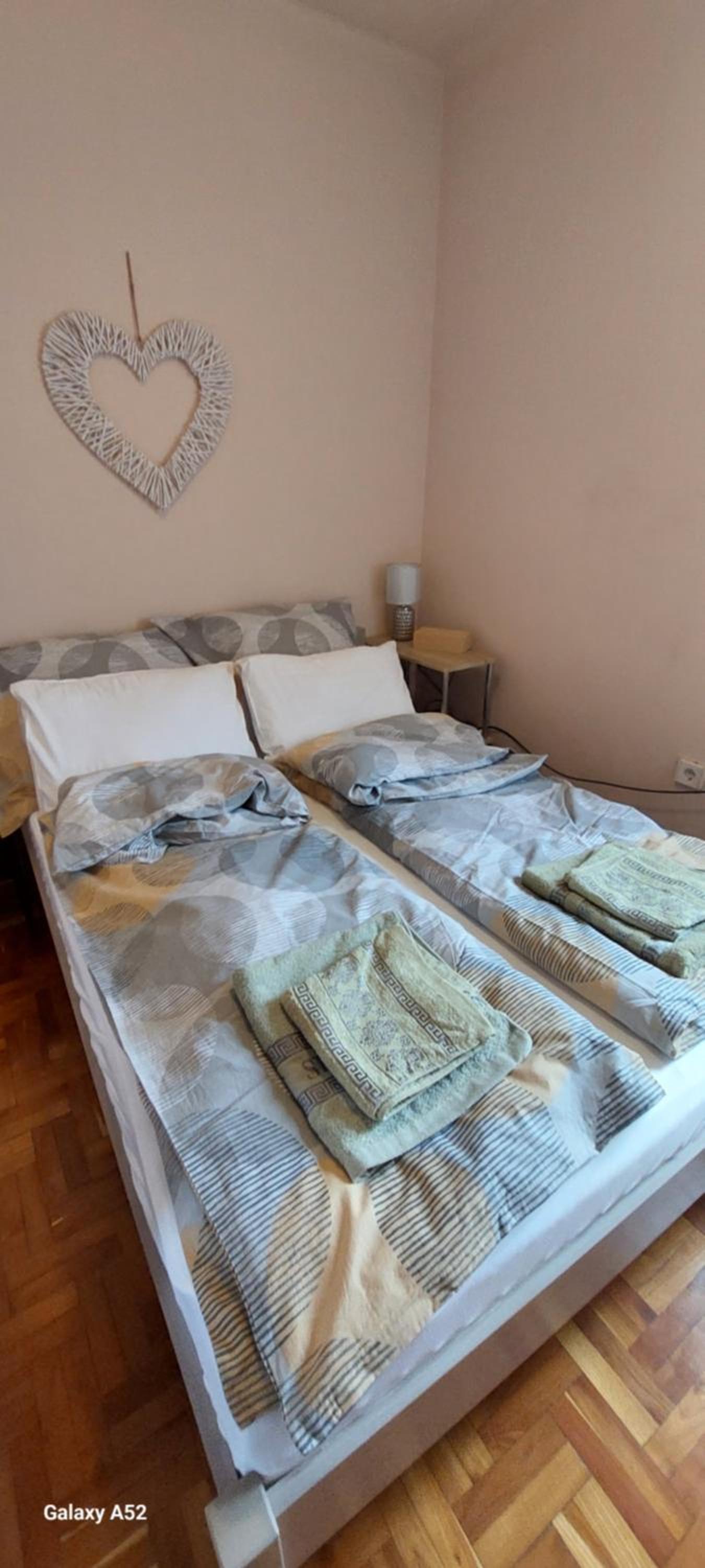 Summer Kardos Apartman