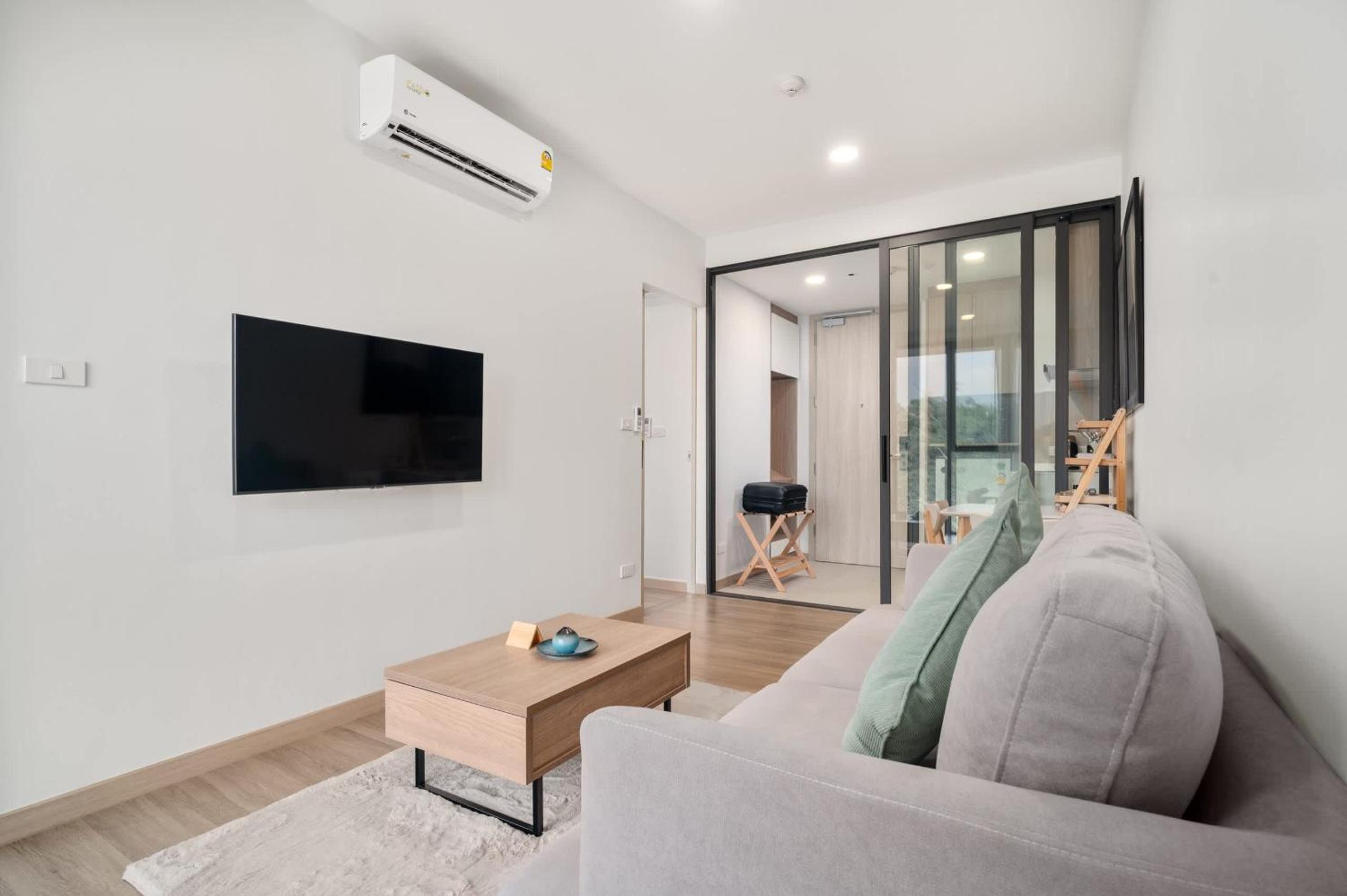 Skypark Aurora in Laguna by Banyan Living