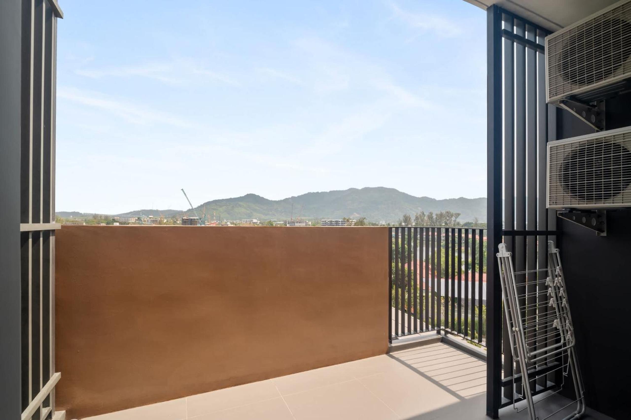Skypark Aurora in Laguna by Banyan Living