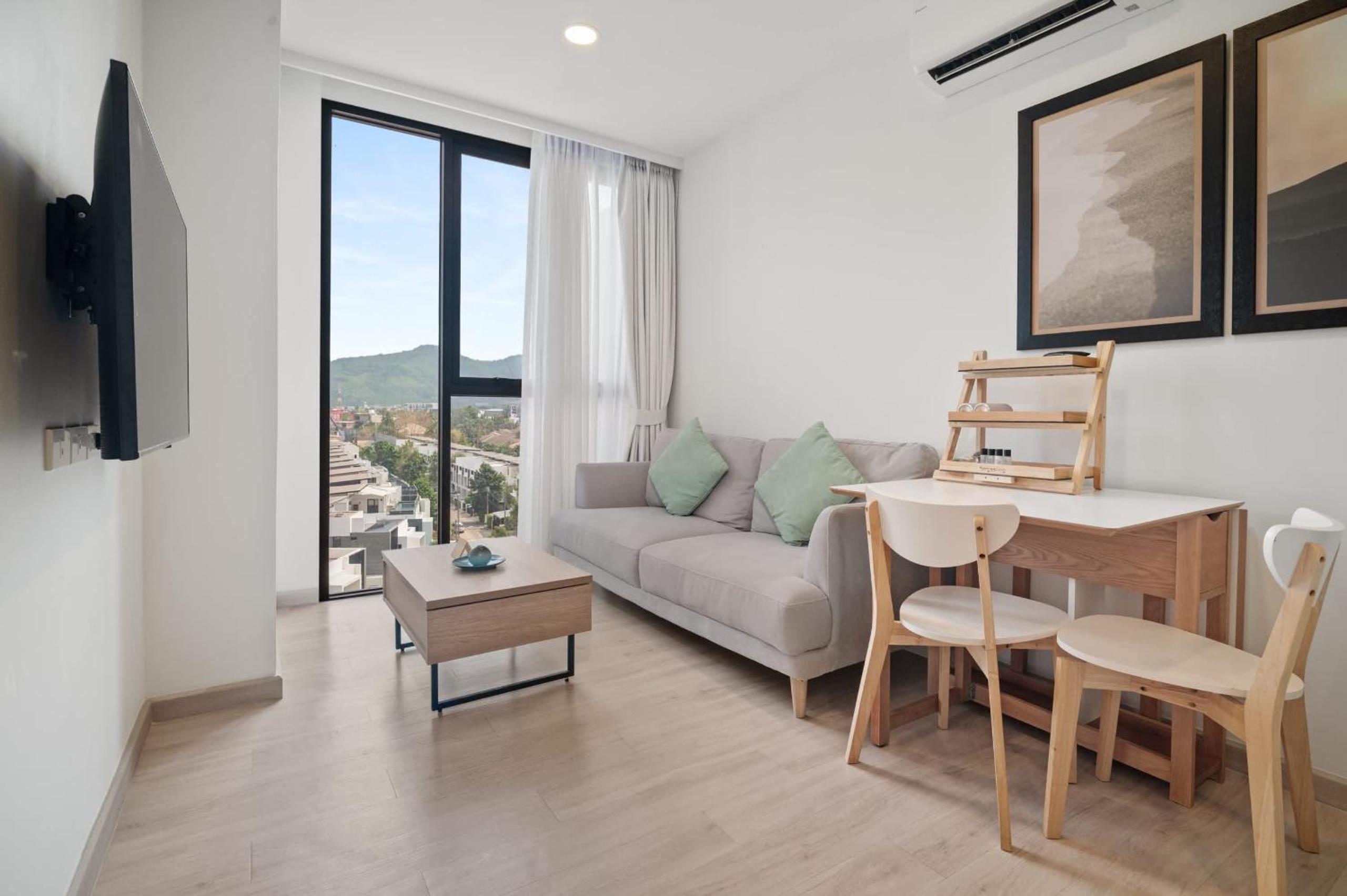 Skypark Aurora in Laguna by Banyan Living