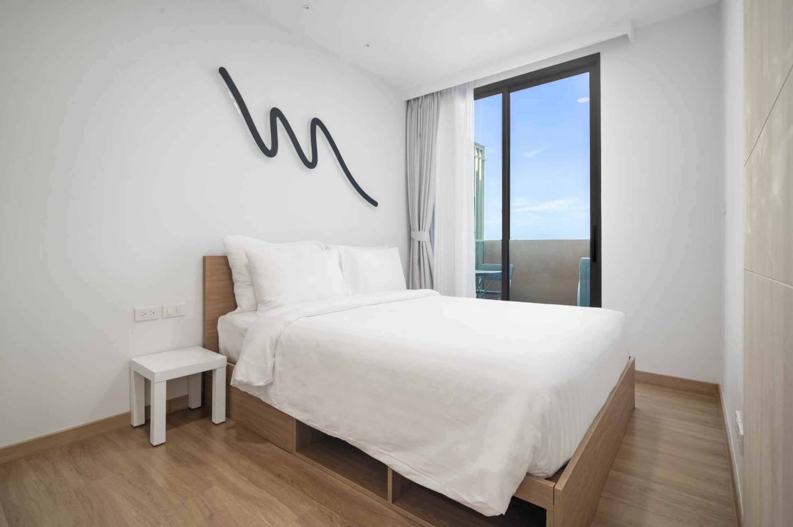 Skypark Aurora in Laguna by Banyan Living