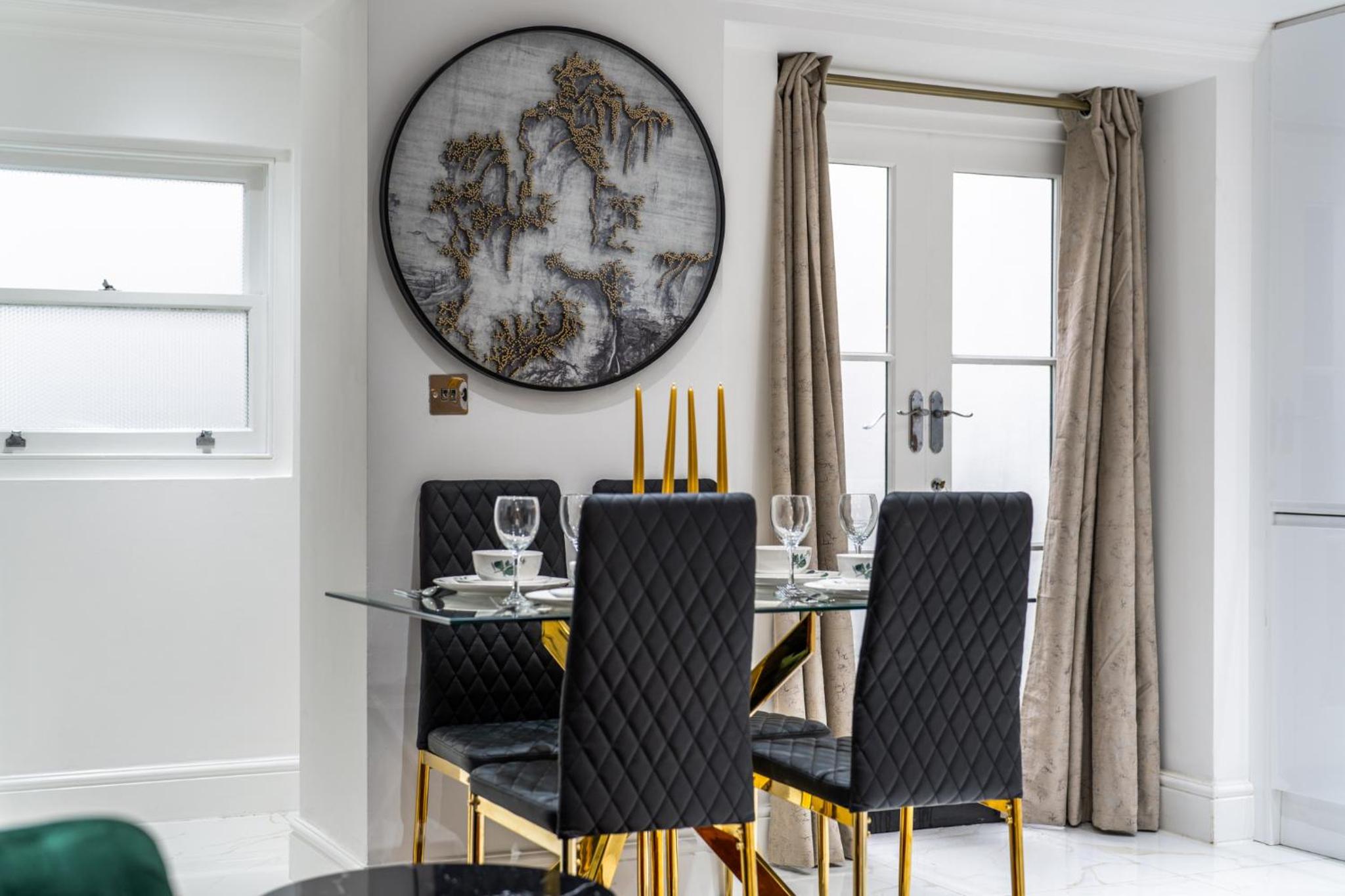 The Paddington Apartments