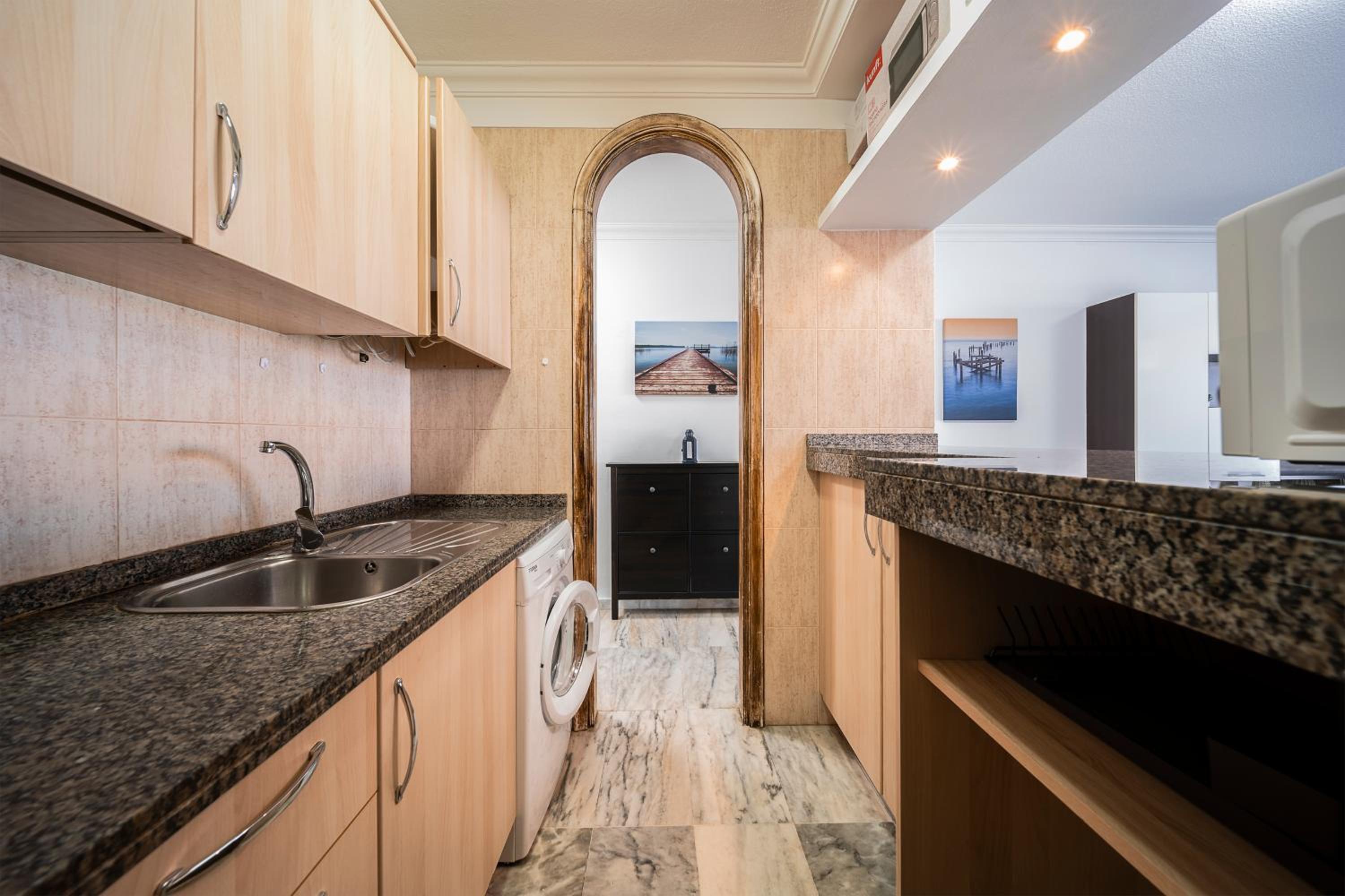 Sunset Bay Apartment
