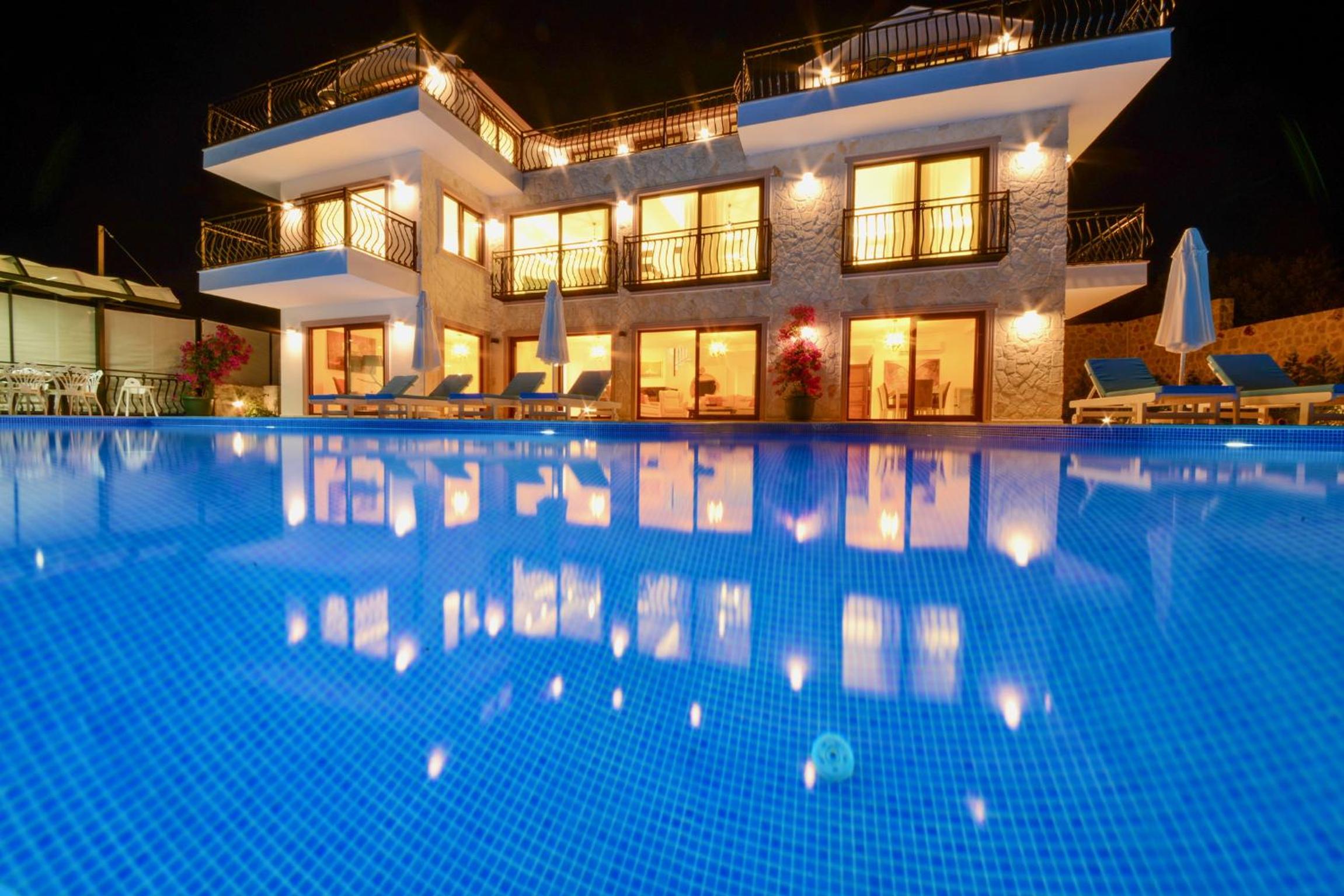 Asfiya Villa