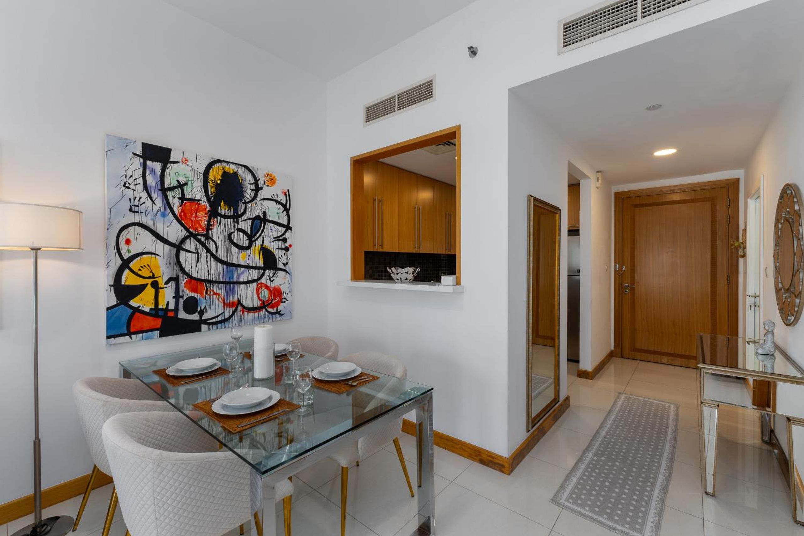 Iris Blue, Dubai Marina - Mint Stay