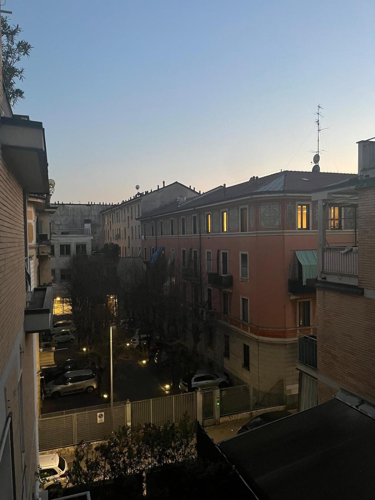 Milan Loreto Apartment 15 mins from Duomo - M1 rovereto