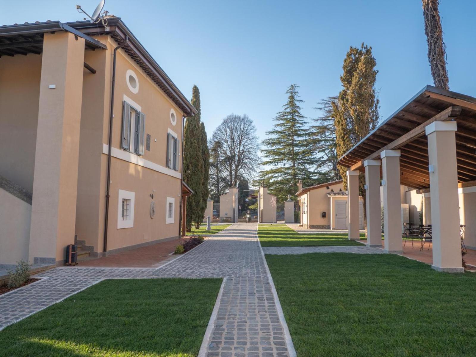 Corte Sospesa Guest House & Spa