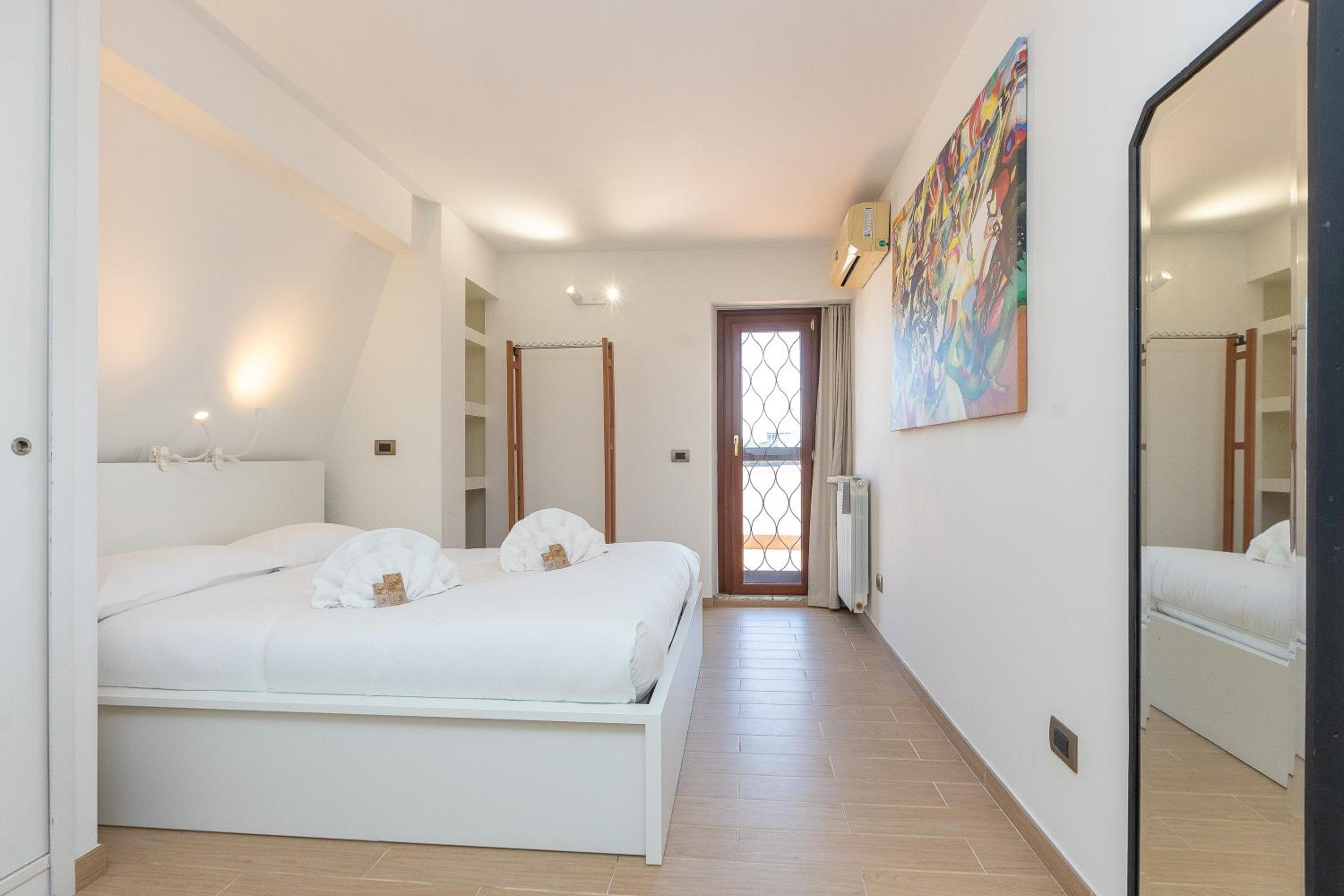 San Pancrazio Penthouse by Rental in Rome