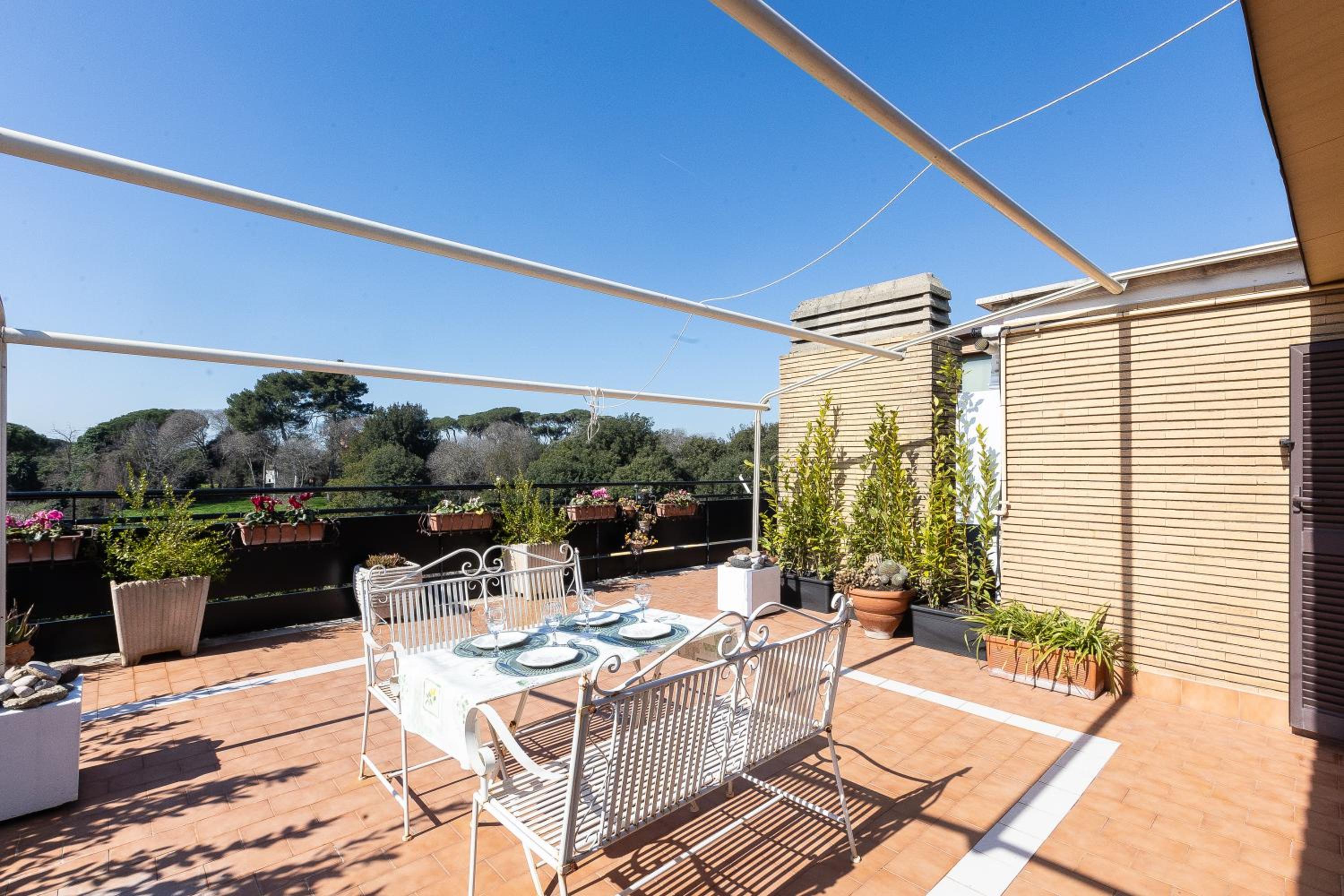 San Pancrazio Penthouse by Rental in Rome