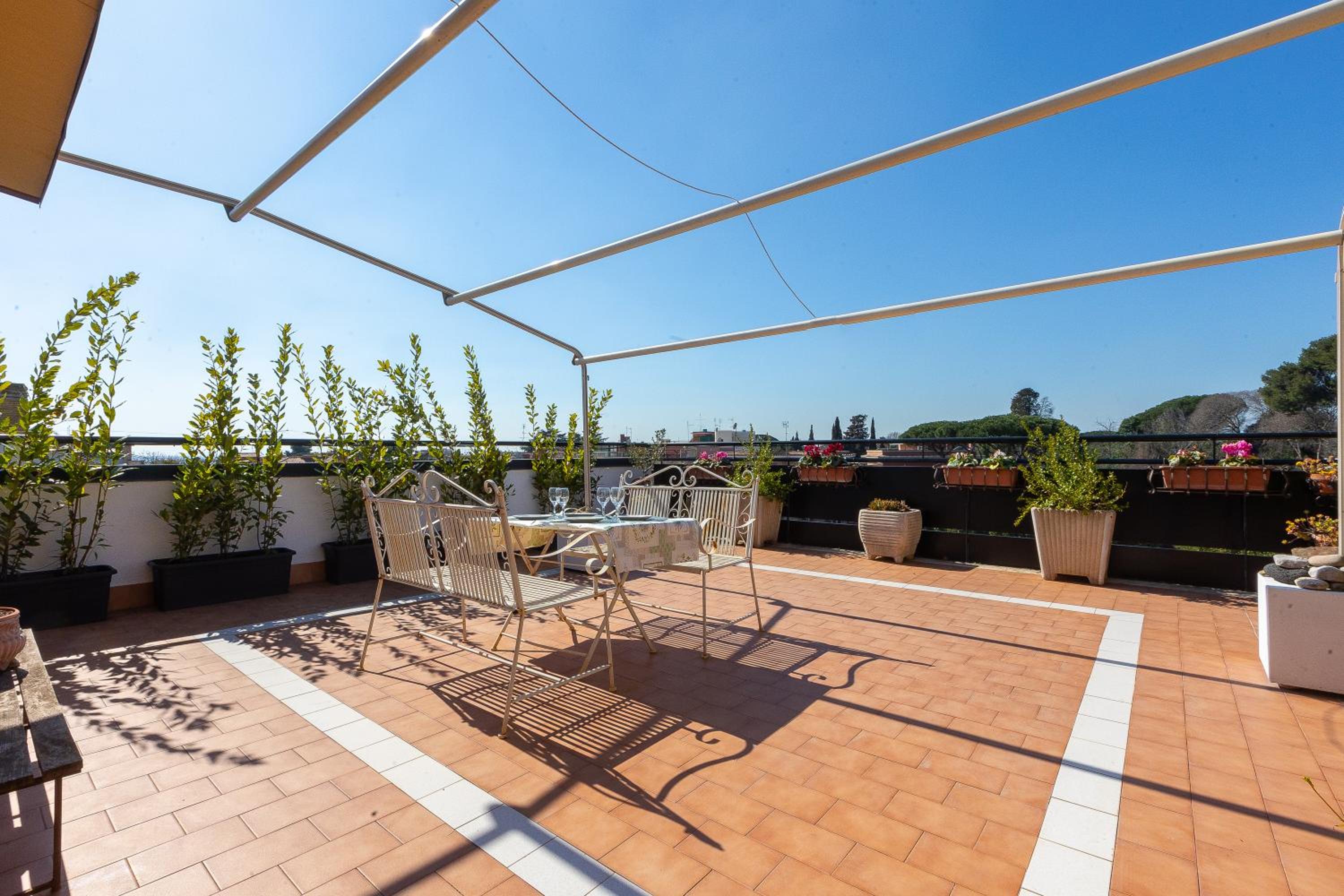 San Pancrazio Penthouse by Rental in Rome