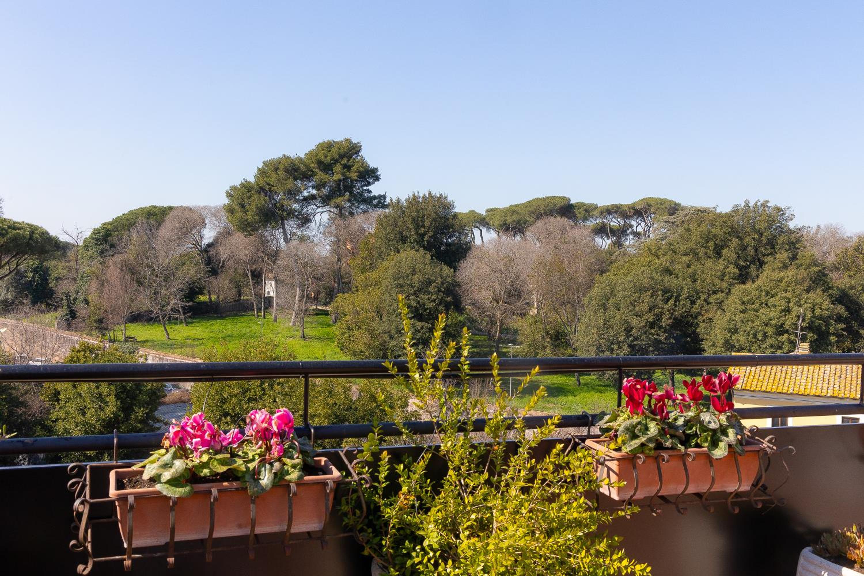 San Pancrazio Penthouse by Rental in Rome