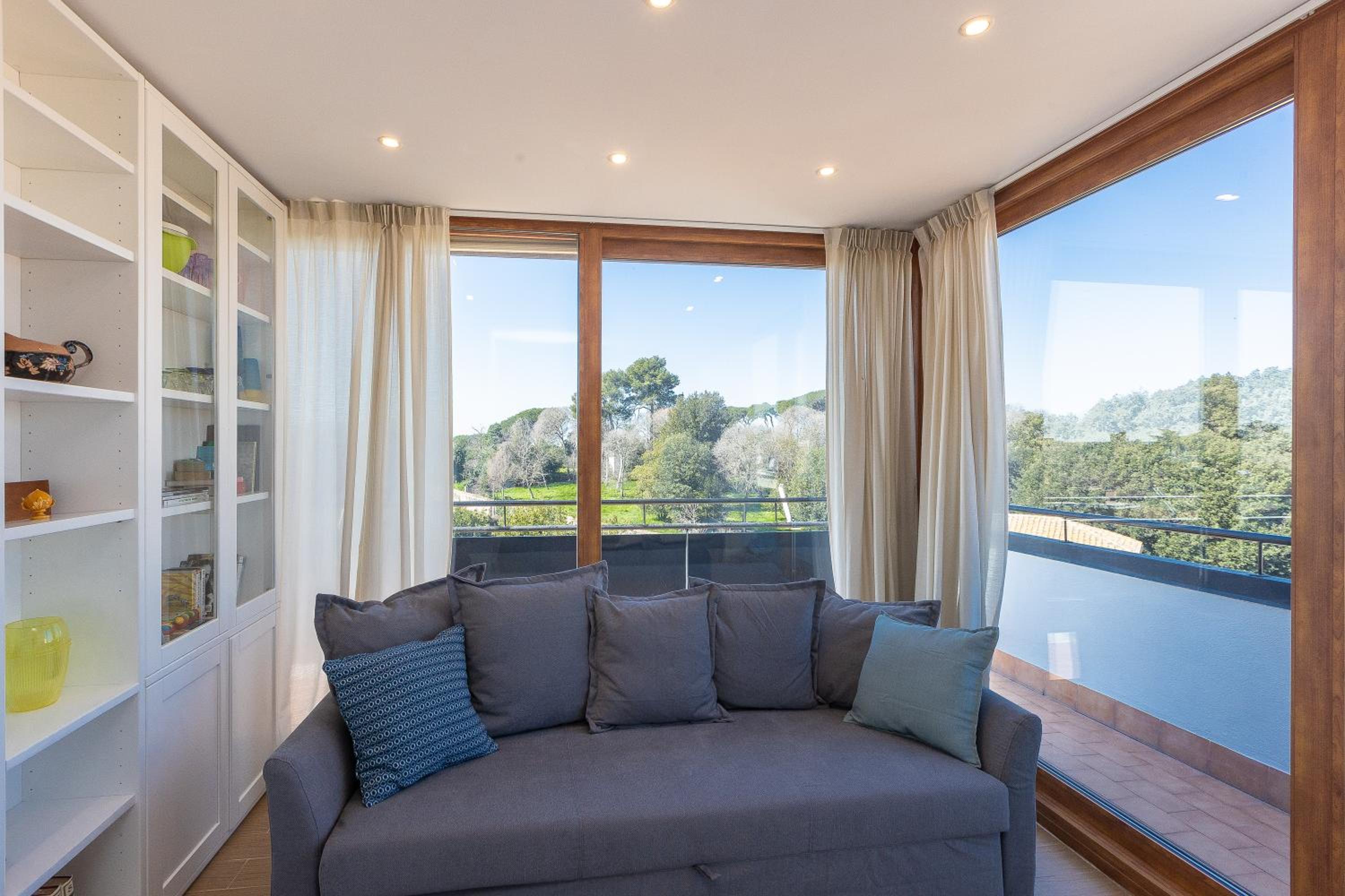 San Pancrazio Penthouse by Rental in Rome