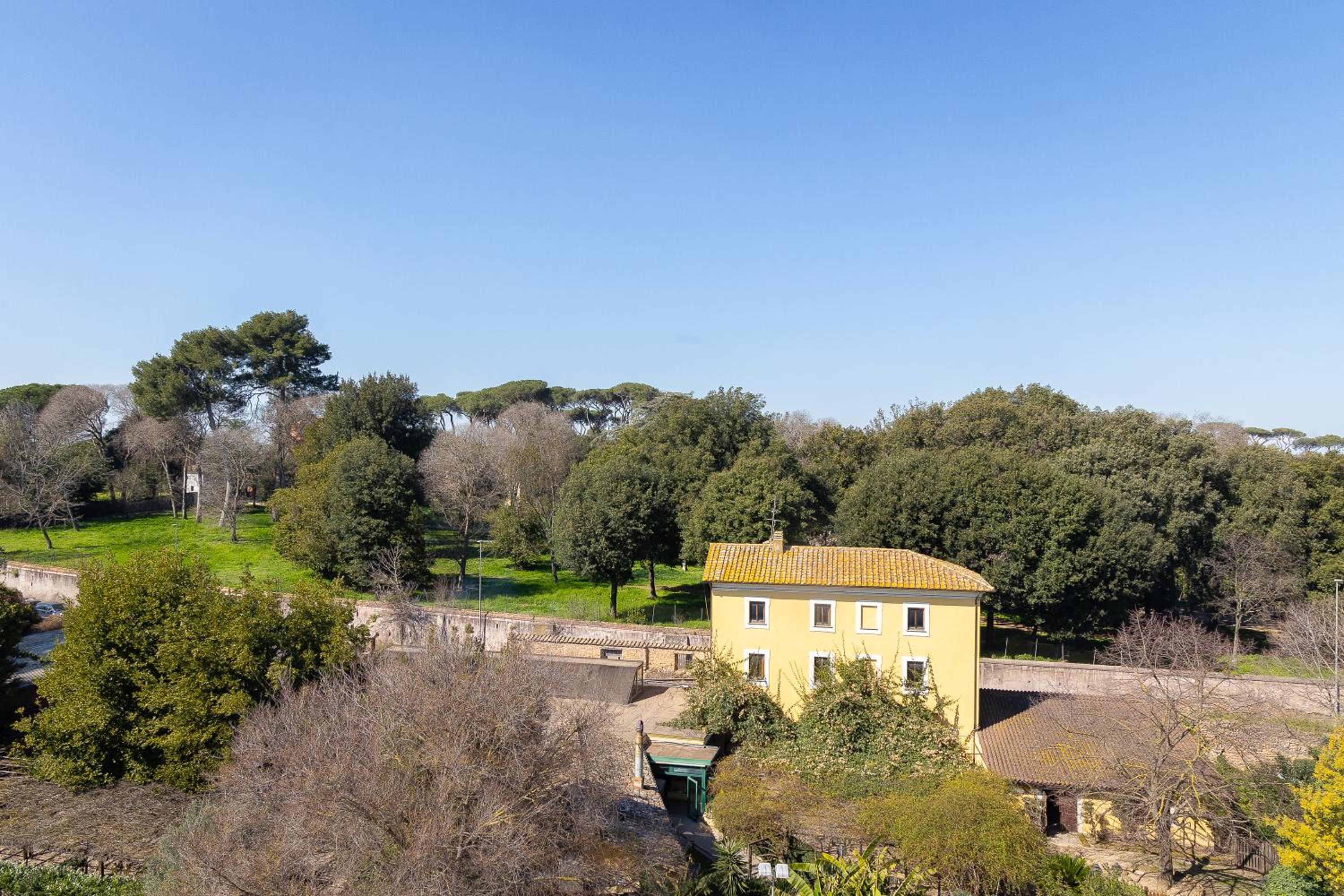 San Pancrazio Penthouse by Rental in Rome