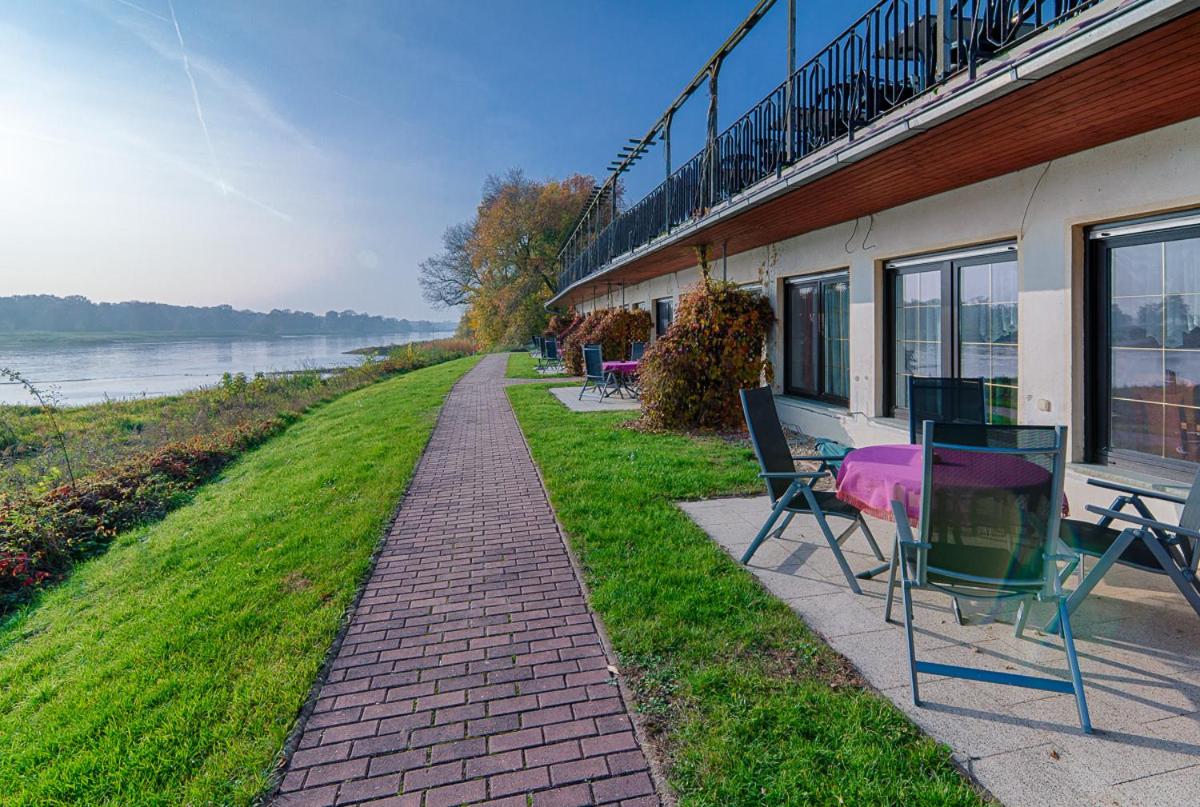 Elbterrassen zu Brambach
