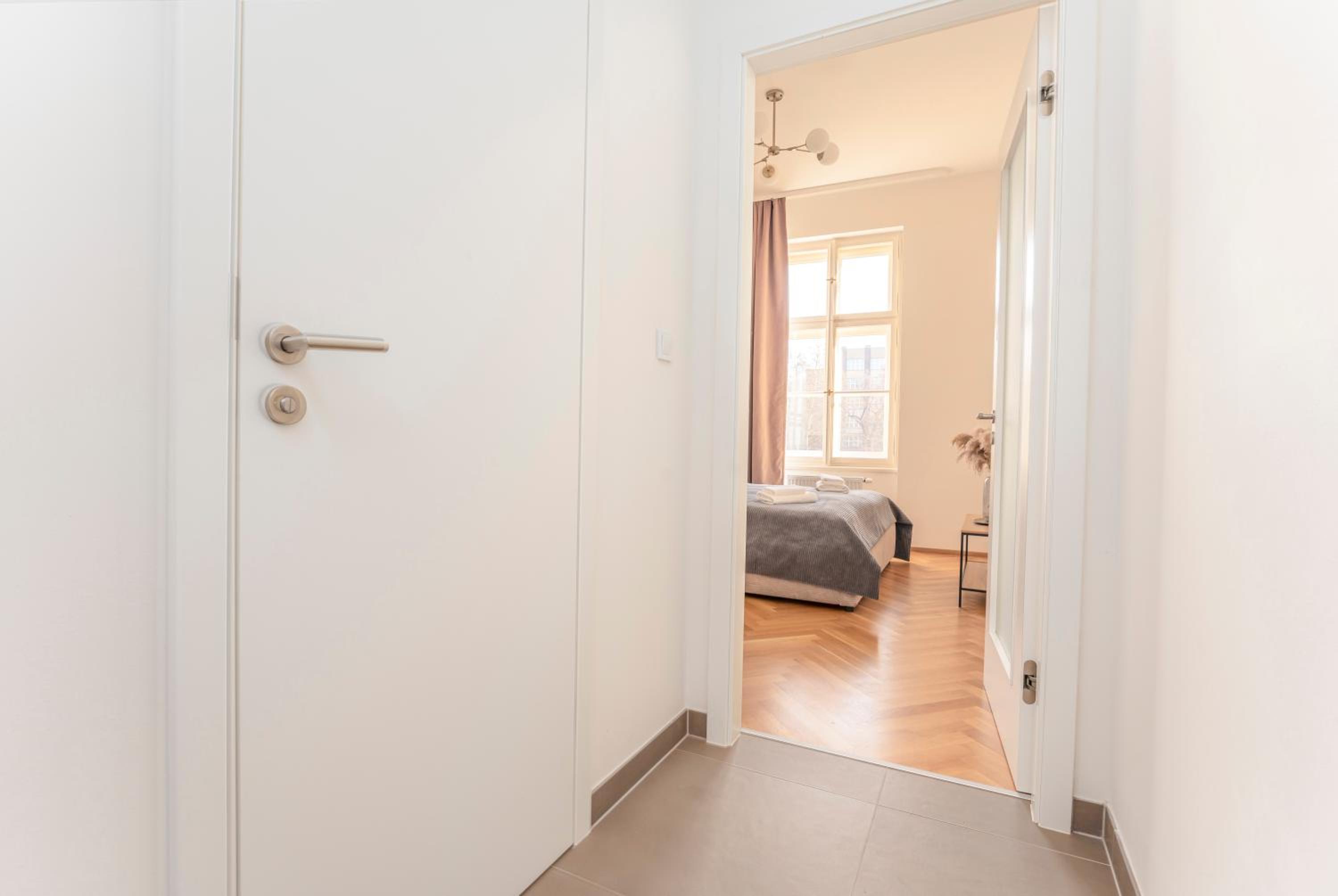 Visit Oomph Apartments